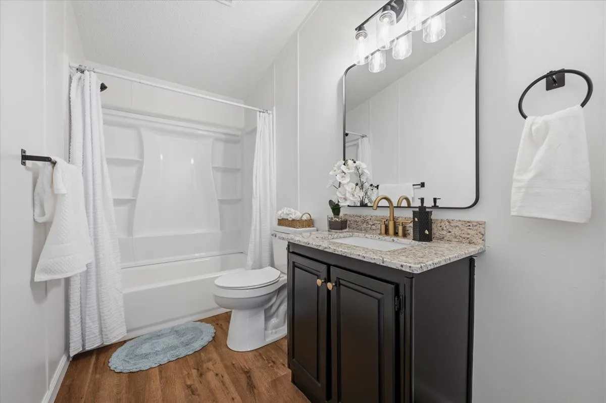 Mobile Home For Sale in Johnson County , 5708 Texas Street, Joshua, Texas 76058, 4 Bedroom, 2 Bathroom, Garage spaces, 1,904 Sqft, built in 1998, mls#21336910, Real Estate Agent in Joshua, Homes For Sale in Johnson county, Homes For Sale in Joshua, Realtor in Joshua Texas, Real Estate Brokerage Independent Realty Texas, Luminita Cordes Realtor