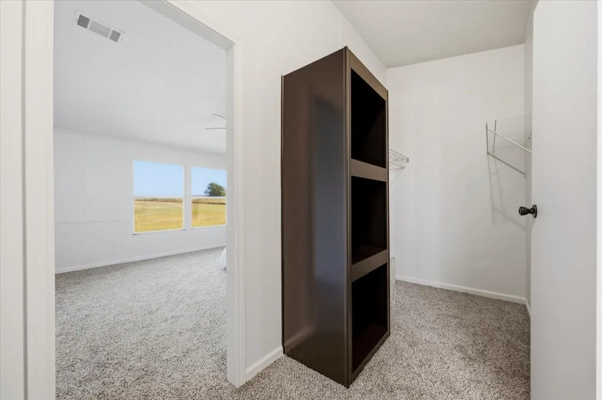 Mobile Home For Sale in Johnson County , 5708 Texas Street, Joshua, Texas 76058, 4 Bedroom, 2 Bathroom, Garage spaces, 1,904 Sqft, built in 1998, mls#21336910, Real Estate Agent in Joshua, Homes For Sale in Johnson county, Homes For Sale in Joshua, Realtor in Joshua Texas, Real Estate Brokerage Independent Realty Texas, Luminita Cordes Realtor