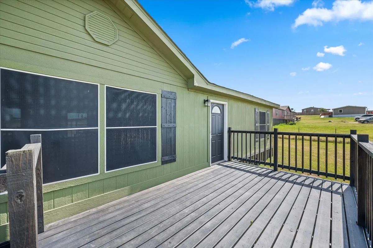 Mobile Home For Sale in Johnson County , 5708 Texas Street, Joshua, Texas 76058, 4 Bedroom, 2 Bathroom, Garage spaces, 1,904 Sqft, built in 1998, mls#21336910, Real Estate Agent in Joshua, Homes For Sale in Johnson county, Homes For Sale in Joshua, Realtor in Joshua Texas, Real Estate Brokerage Independent Realty Texas, Luminita Cordes Realtor