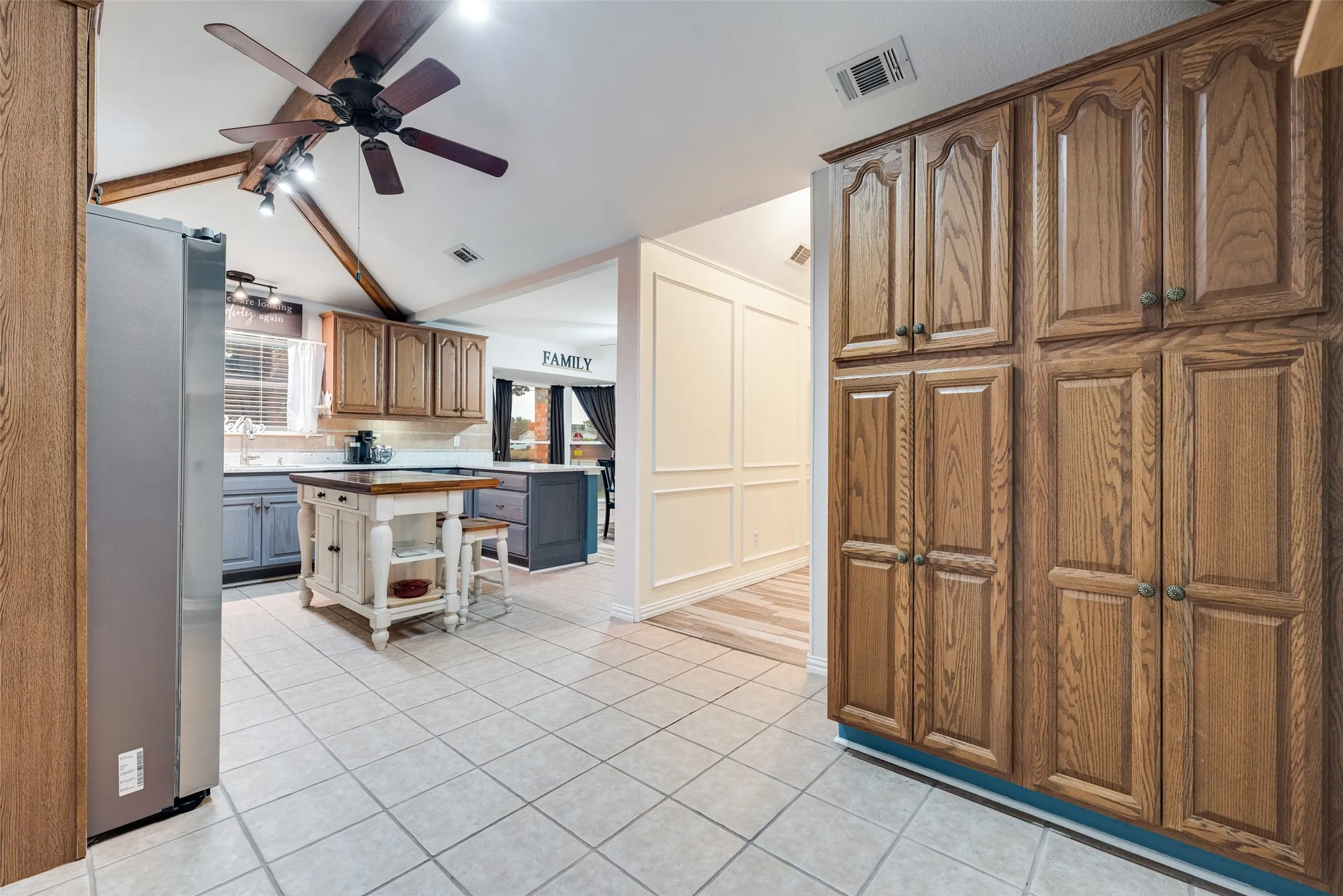 Breakfast area with built in cabinetry!