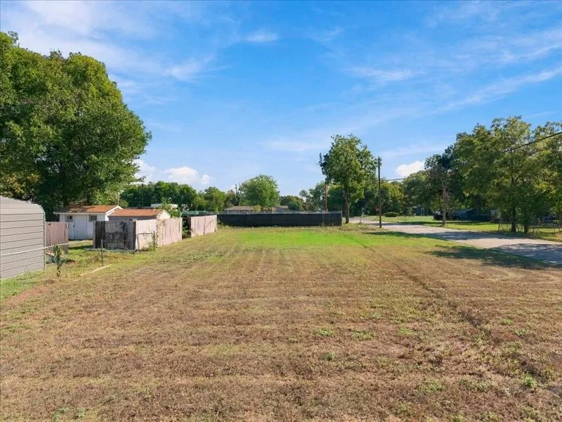 Improved Land For Sale in Mc Lennan County , 1201 Texas Street, Waco, Texas 76704, 0, 0, Garage spaces, 0 Sqft, built in 0, mls#21338599, Real Estate Agent in Waco, Homes For Sale in Mc Lennan county, Homes For Sale in Waco, Realtor in Waco Texas, Real Estate Brokerage Independent Realty Texas, Luminita Cordes Realtor