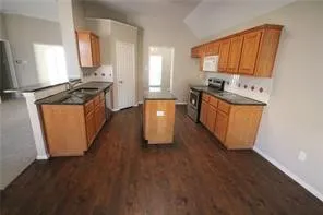 Single Family Residence For Rent in Collin County , 8505 TIMBER CREST CT, Frisco, Texas 75035, 3 Bedroom, 2 Bathroom, 2 Garage spaces, 1,889 Sqft, built in 1997, mls#21331808, Real Estate Agent in Frisco, Homes For Rent in Collin county, Homes For Rent in Frisco, Realtor in Frisco Texas, Real Estate Brokerage Independent Realty Texas, Luminita Cordes Realtor