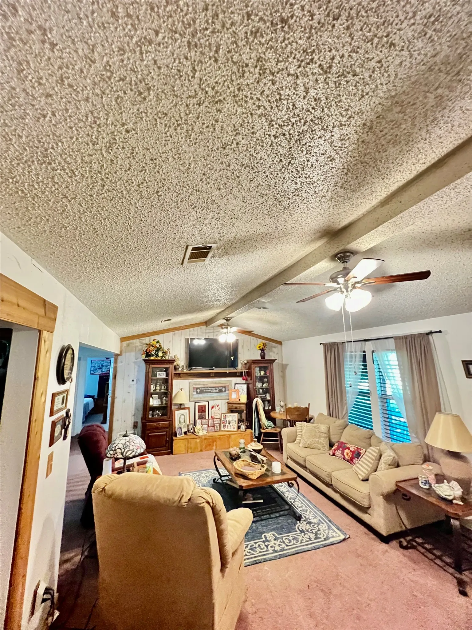 Single Family Residence For Sale in Hill County , 394 Hcr 1143, Blum, Texas 76627, 3 Bedroom, 2 Bathroom, Garage spaces, 1,152 Sqft, built in 1997, mls#21338558, Real Estate Agent in Blum, Homes For Sale in Hill county, Homes For Sale in Blum, Realtor in Blum Texas, Real Estate Brokerage Independent Realty Texas, Luminita Cordes Realtor