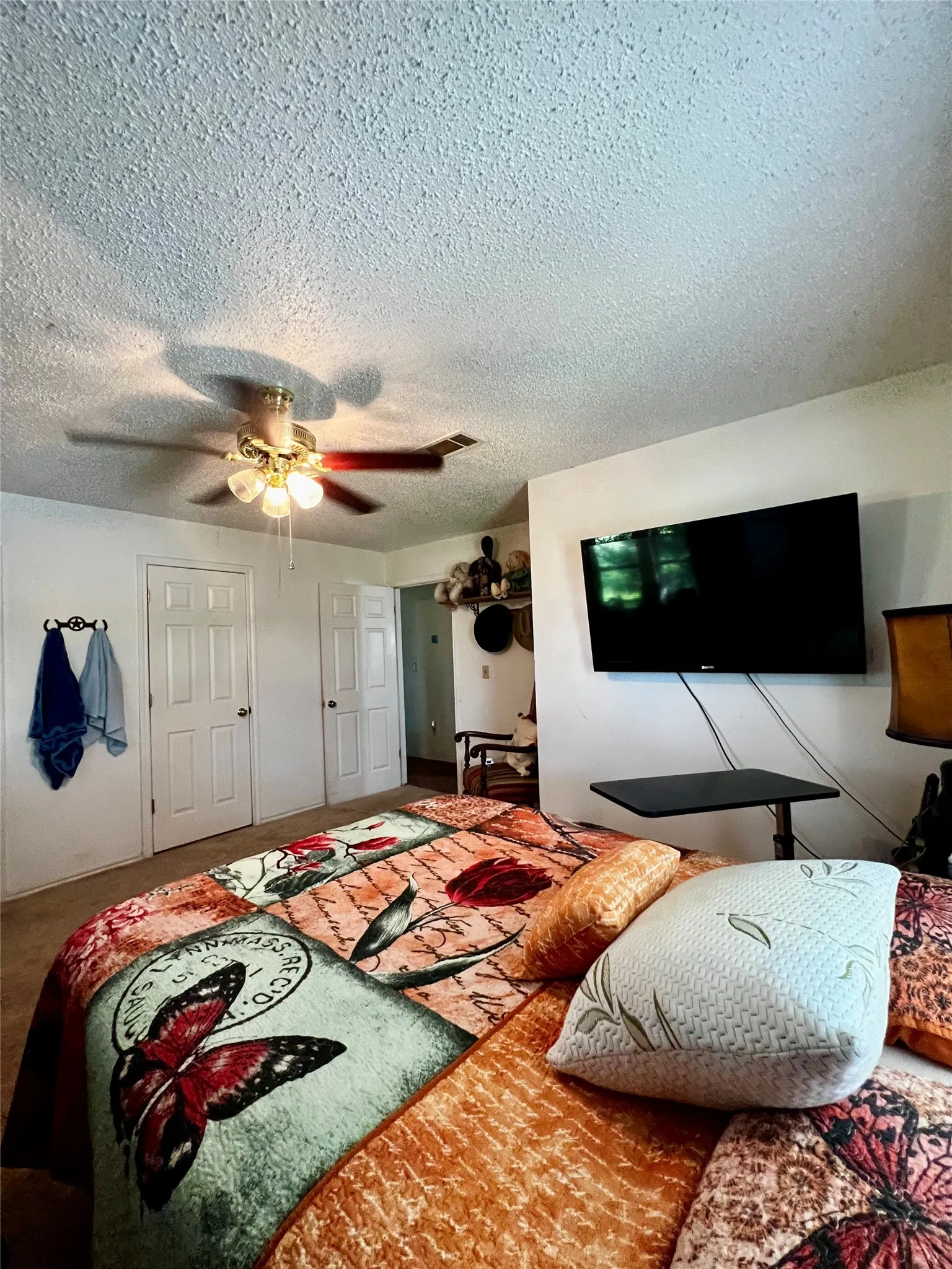 Single Family Residence For Sale in Hill County , 394 Hcr 1143, Blum, Texas 76627, 3 Bedroom, 2 Bathroom, Garage spaces, 1,152 Sqft, built in 1997, mls#21338558, Real Estate Agent in Blum, Homes For Sale in Hill county, Homes For Sale in Blum, Realtor in Blum Texas, Real Estate Brokerage Independent Realty Texas, Luminita Cordes Realtor