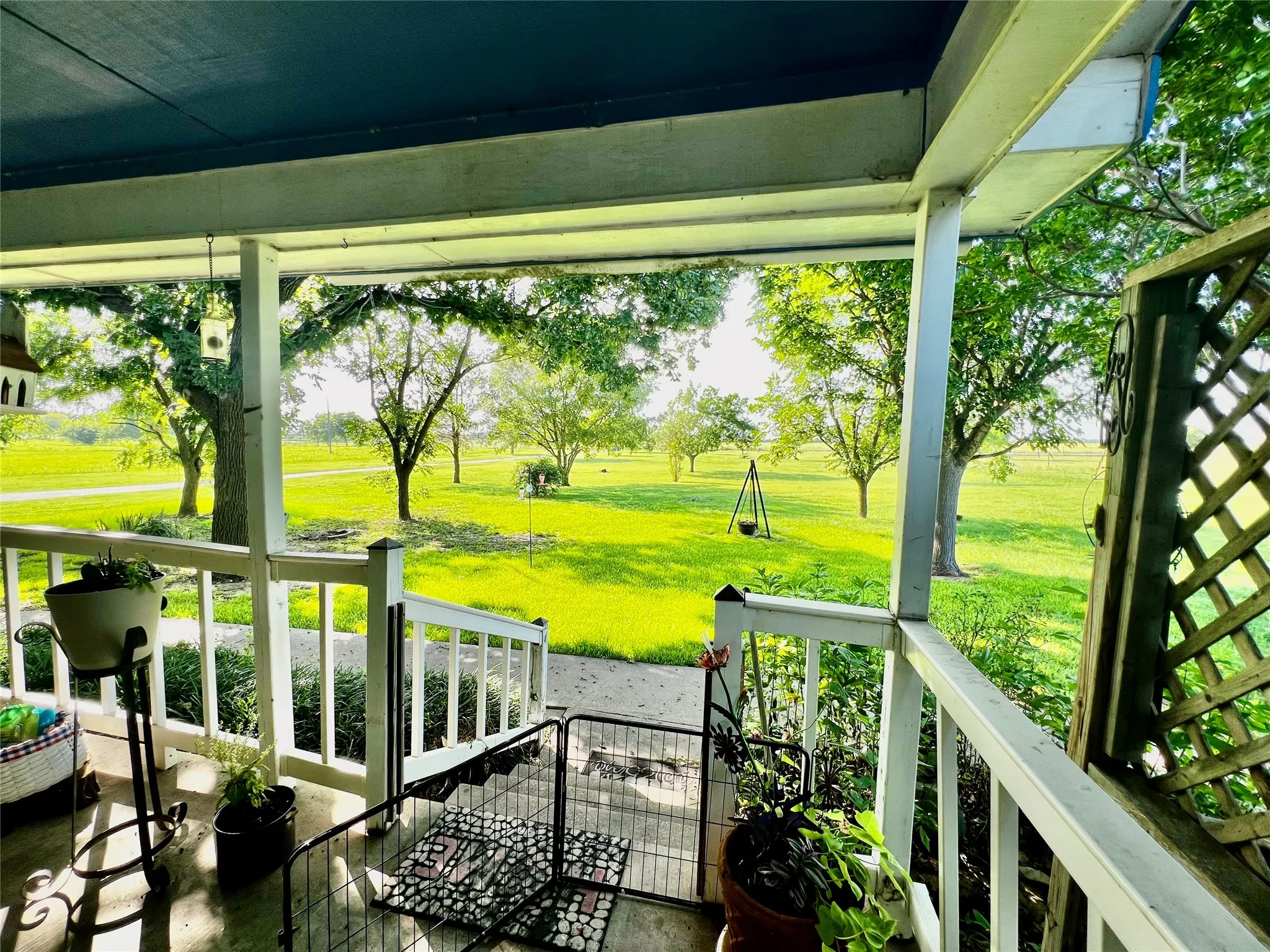 Single Family Residence For Sale in Hill County , 394 Hcr 1143, Blum, Texas 76627, 3 Bedroom, 2 Bathroom, Garage spaces, 1,152 Sqft, built in 1997, mls#21338558, Real Estate Agent in Blum, Homes For Sale in Hill county, Homes For Sale in Blum, Realtor in Blum Texas, Real Estate Brokerage Independent Realty Texas, Luminita Cordes Realtor