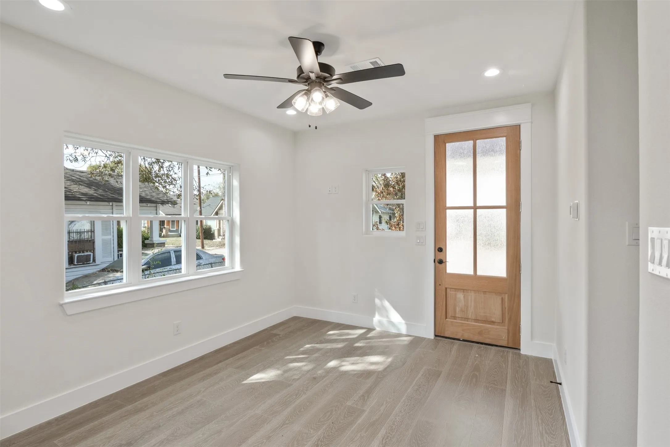 Single Family Residence For Rent in Dallas County , 2626 Burger Avenue, Dallas, Texas 75215, 3 Bedroom, 2 Bathroom, Garage spaces, 1,200 Sqft, built in 2025, mls#21338921, Real Estate Agent in Dallas, Homes For Rent in Dallas county, Homes For Rent in Dallas, Realtor in Dallas Texas, Real Estate Brokerage Independent Realty Texas, Luminita Cordes Realtor