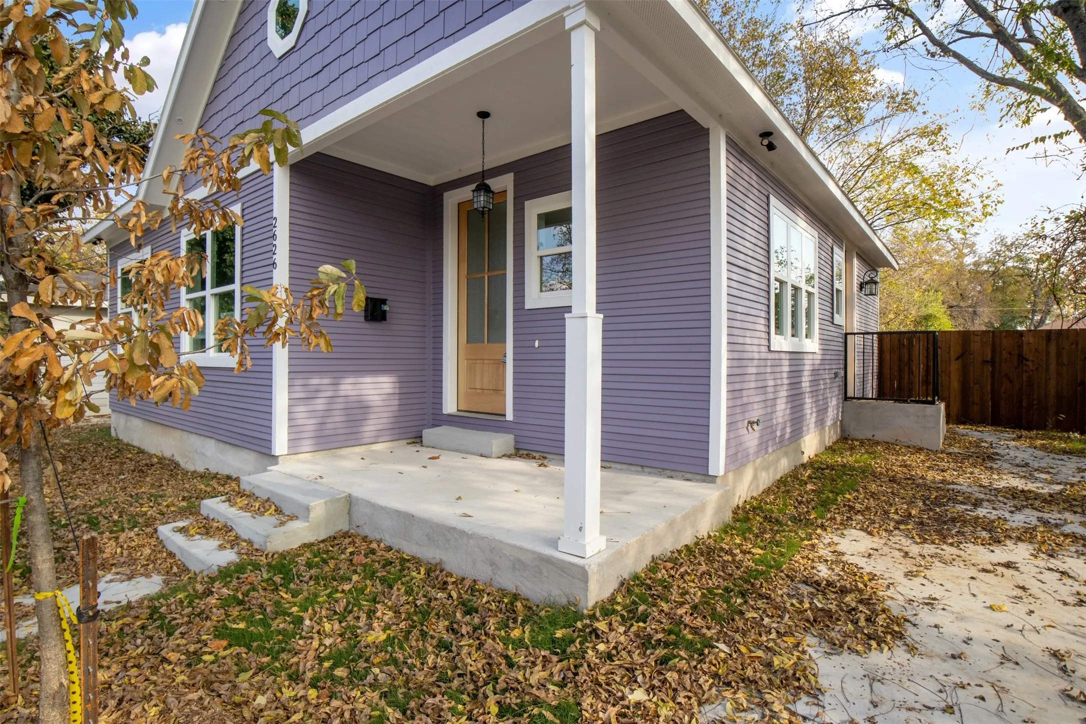 Single Family Residence For Rent in Dallas County , 2626 Burger Avenue, Dallas, Texas 75215, 3 Bedroom, 2 Bathroom, Garage spaces, 1,200 Sqft, built in 2025, mls#21338921, Real Estate Agent in Dallas, Homes For Rent in Dallas county, Homes For Rent in Dallas, Realtor in Dallas Texas, Real Estate Brokerage Independent Realty Texas, Luminita Cordes Realtor