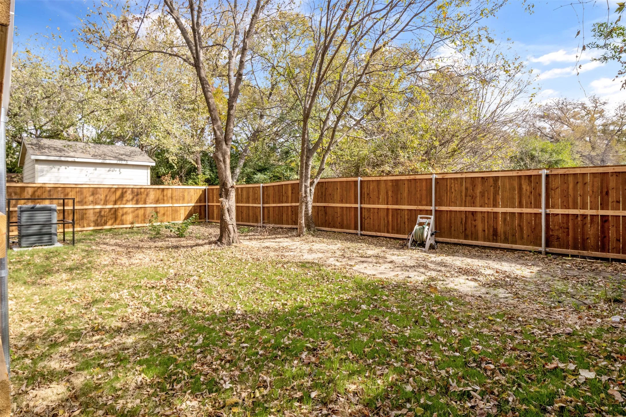 Single Family Residence For Rent in Dallas County , 2626 Burger Avenue, Dallas, Texas 75215, 3 Bedroom, 2 Bathroom, Garage spaces, 1,200 Sqft, built in 2025, mls#21338921, Real Estate Agent in Dallas, Homes For Rent in Dallas county, Homes For Rent in Dallas, Realtor in Dallas Texas, Real Estate Brokerage Independent Realty Texas, Luminita Cordes Realtor