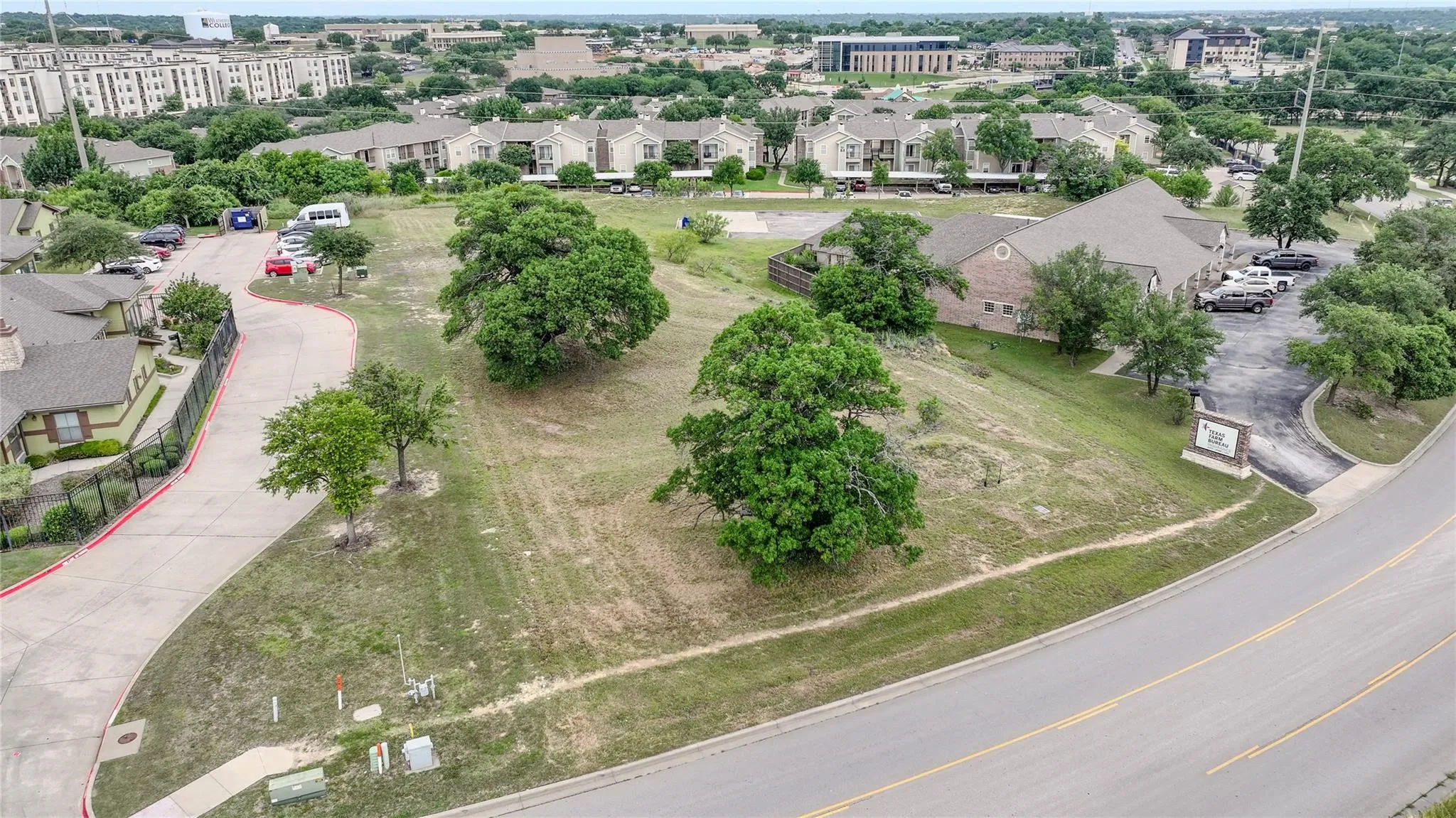 Unimproved Land For Sale in Parker County , TBD1 Martin Drive, Weatherford, Texas 76086, 0, 0, Garage spaces, 0 Sqft, built in 0, Price $299,000, mls#21338937, Real Estate Agent in Weatherford, Homes For Sale in Parker county, Homes For Sale in Weatherford, Realtor in Weatherford Texas, Real Estate Brokerage Independent Realty Texas, Luminita Cordes Realtor