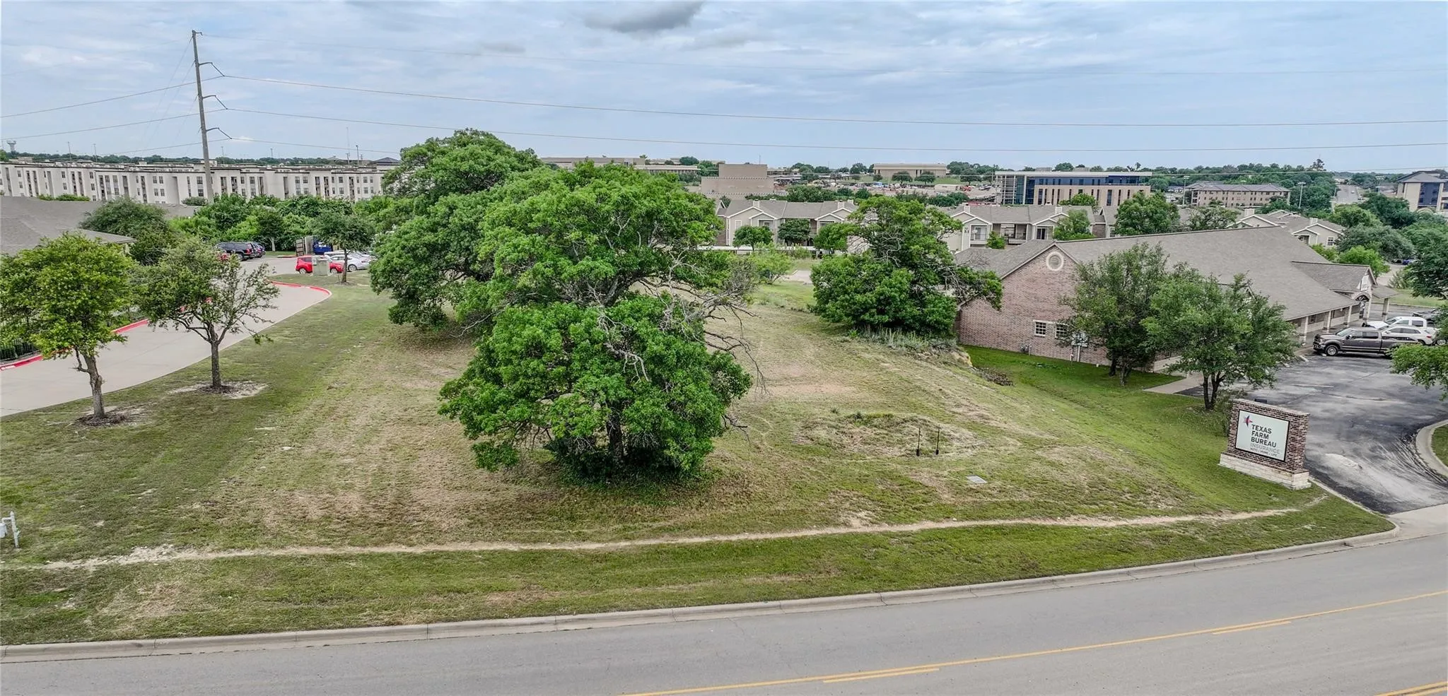 Unimproved Land For Sale in Parker County , TBD1 Martin Drive, Weatherford, Texas 76086, 0, 0, Garage spaces, 0 Sqft, built in 0, Price $299,000, mls#21338937, Real Estate Agent in Weatherford, Homes For Sale in Parker county, Homes For Sale in Weatherford, Realtor in Weatherford Texas, Real Estate Brokerage Independent Realty Texas, Luminita Cordes Realtor