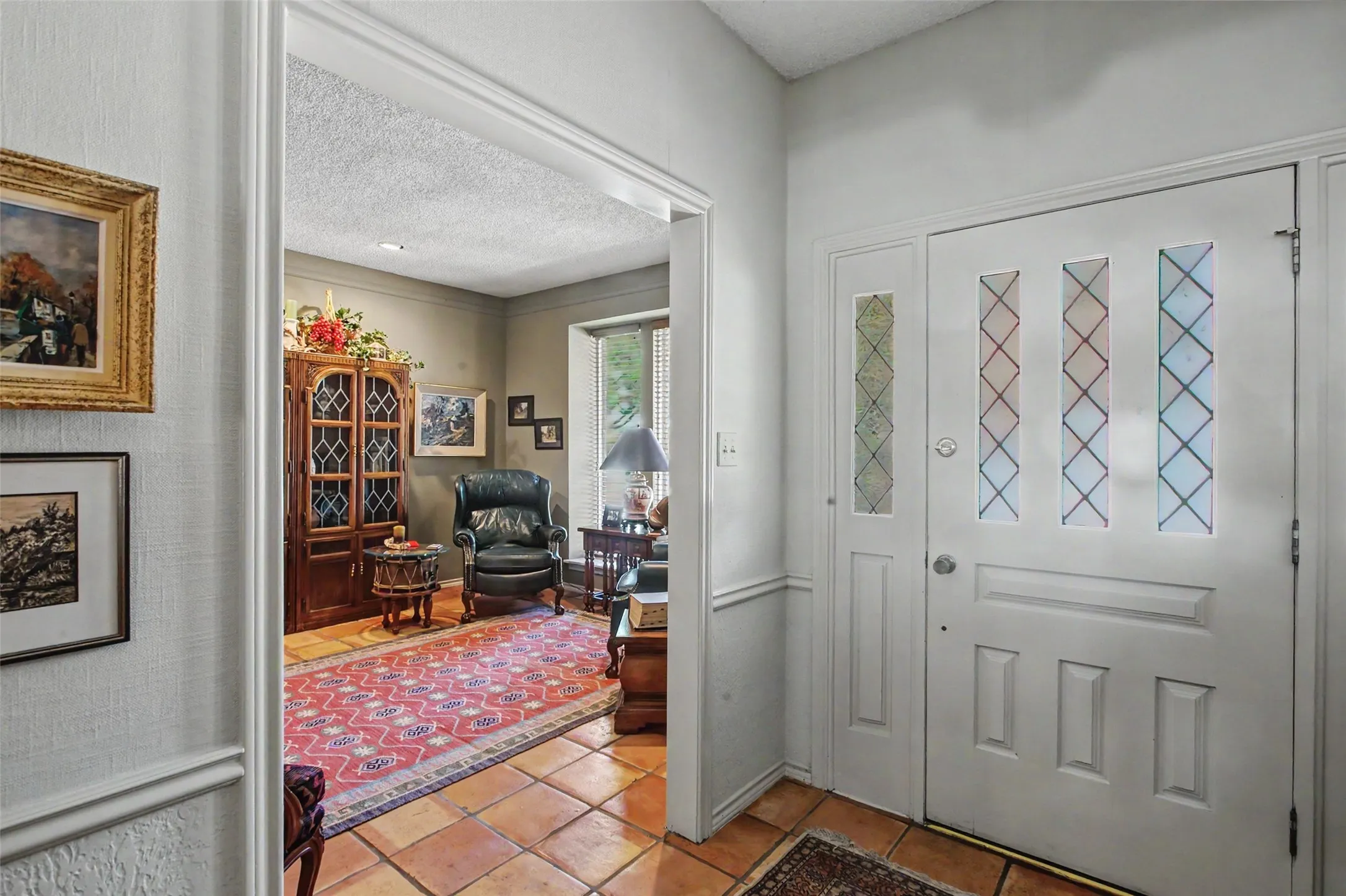Single Family Residence For Sale in Tarrant County , 6717 River Bend Road, Fort Worth, Texas 76132, 4 Bedroom, 3 Bathroom, 2 Garage spaces, 3,100 Sqft, built in 1980, mls#21337224, Real Estate Agent in Fort Worth, Homes For Sale in Tarrant county, Homes For Sale in Fort Worth, Realtor in Fort Worth Texas, Real Estate Brokerage Independent Realty Texas, Luminita Cordes Realtor