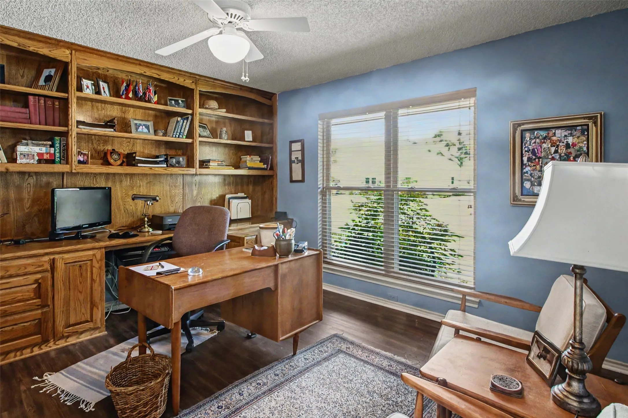 Single Family Residence For Sale in Tarrant County , 6717 River Bend Road, Fort Worth, Texas 76132, 4 Bedroom, 3 Bathroom, 2 Garage spaces, 3,100 Sqft, built in 1980, mls#21337224, Real Estate Agent in Fort Worth, Homes For Sale in Tarrant county, Homes For Sale in Fort Worth, Realtor in Fort Worth Texas, Real Estate Brokerage Independent Realty Texas, Luminita Cordes Realtor