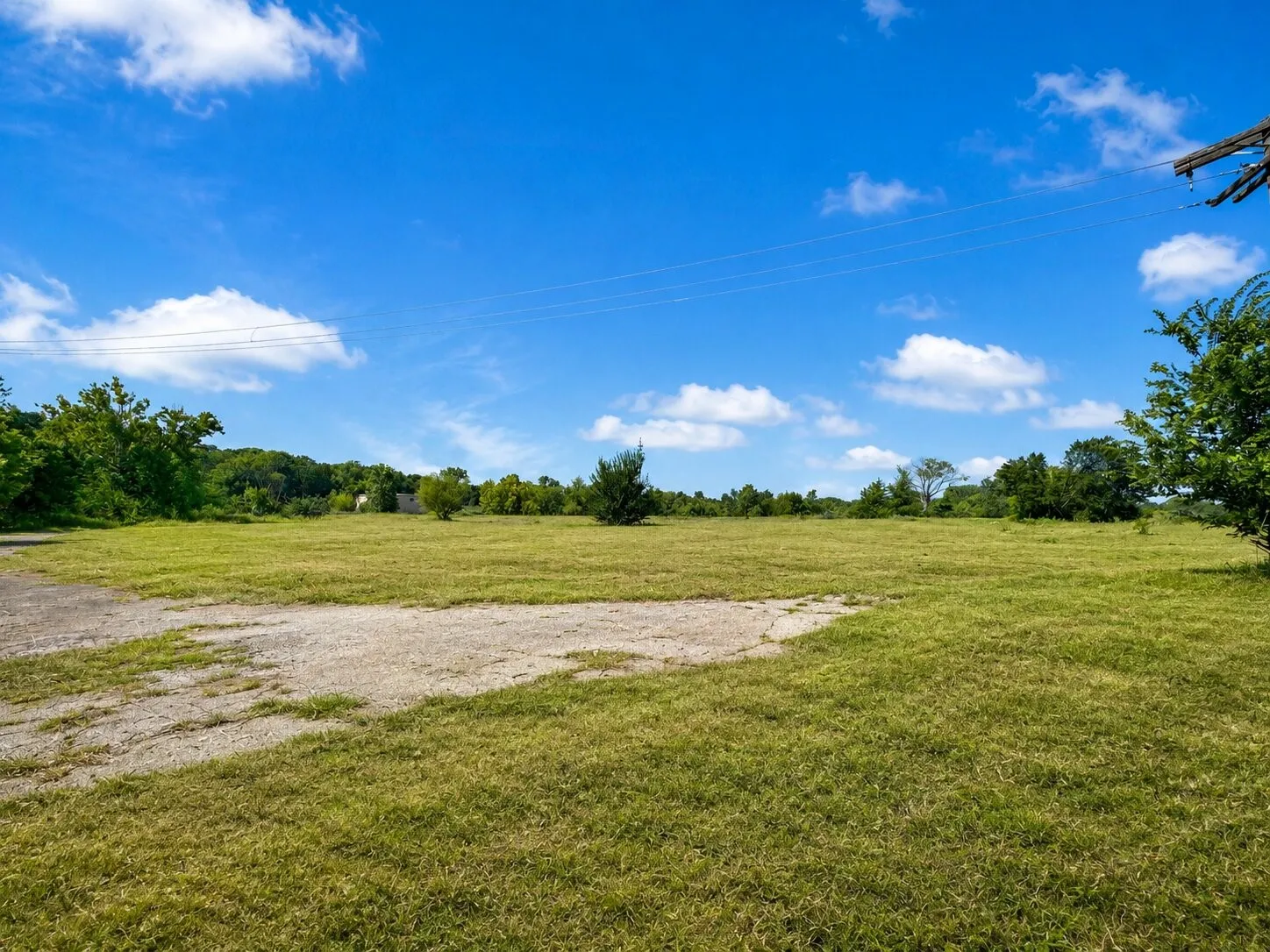 Unimproved Land For Sale in Grayson County , 1700 W Morton Street, Denison, Texas 75020, 0, 0, Garage spaces, 0 Sqft, built in 0, Price $4,500,000, mls#21311547, Real Estate Agent in Denison, Homes For Sale in Grayson county, Homes For Sale in Denison, Realtor in Denison Texas, Real Estate Brokerage Independent Realty Texas, Luminita Cordes Realtor