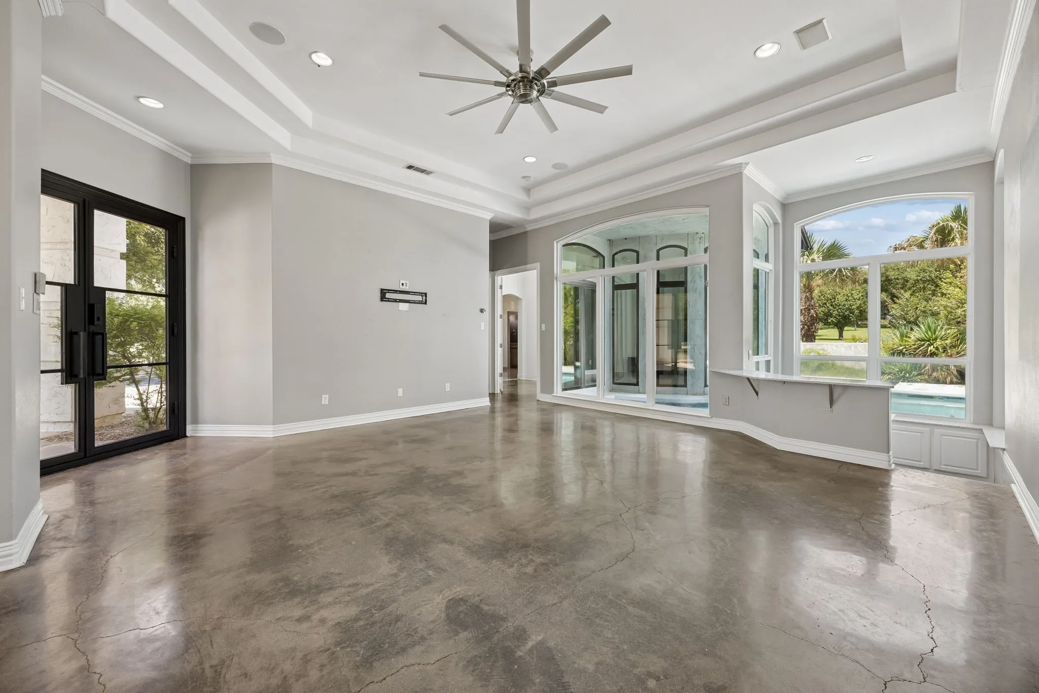 Single Family Residence For Sale in Tarrant County , 4024 Silver Creek Road, Fort Worth, Texas 76108, 4 Bedroom, 3 Bathroom, 2 Garage spaces, 3,056 Sqft, built in 1996, mls#21338547, Real Estate Agent in Fort Worth, Homes For Sale in Tarrant county, Homes For Sale in Fort Worth, Realtor in Fort Worth Texas, Real Estate Brokerage Independent Realty Texas, Luminita Cordes Realtor