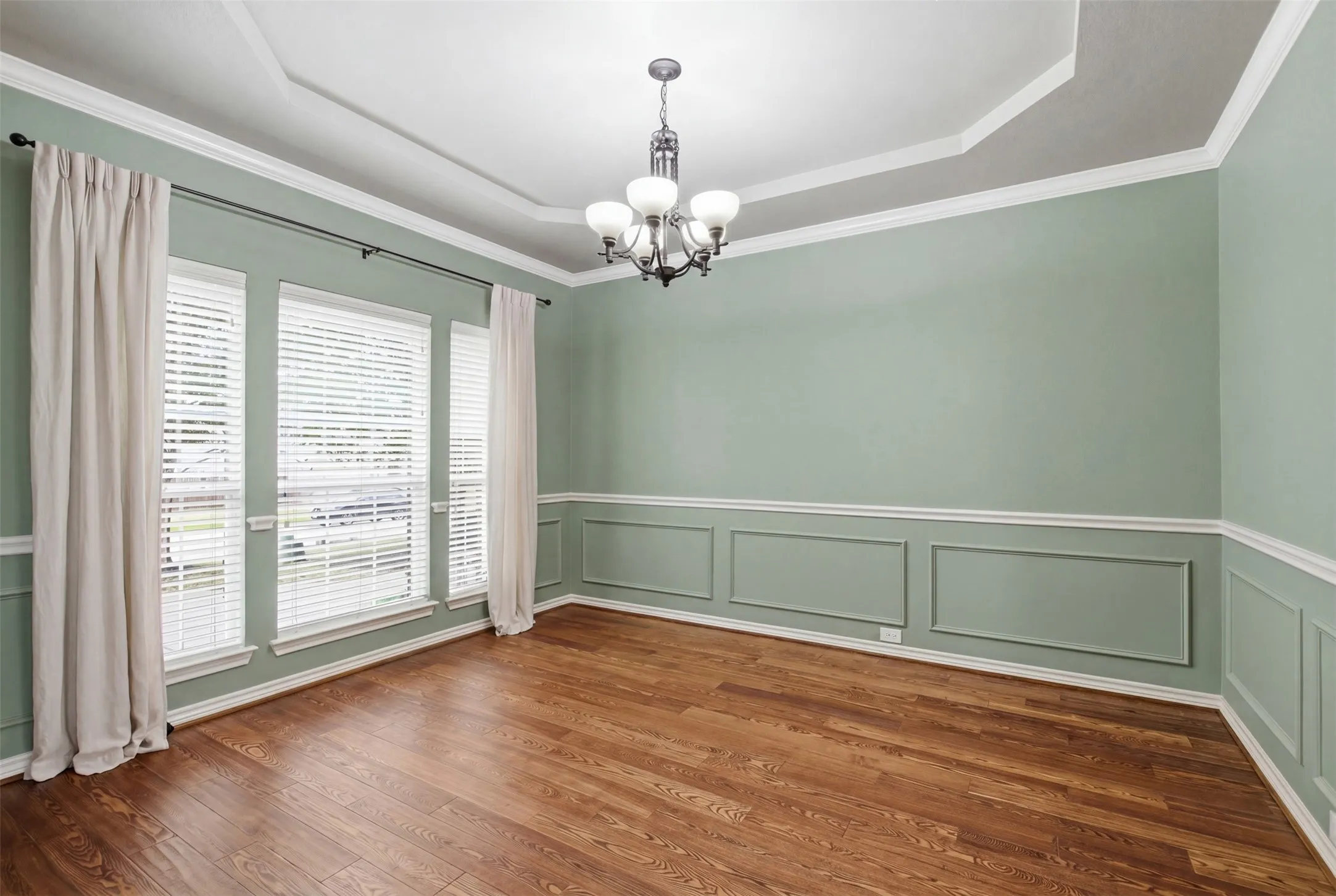 Flex space - formal living or home office?
