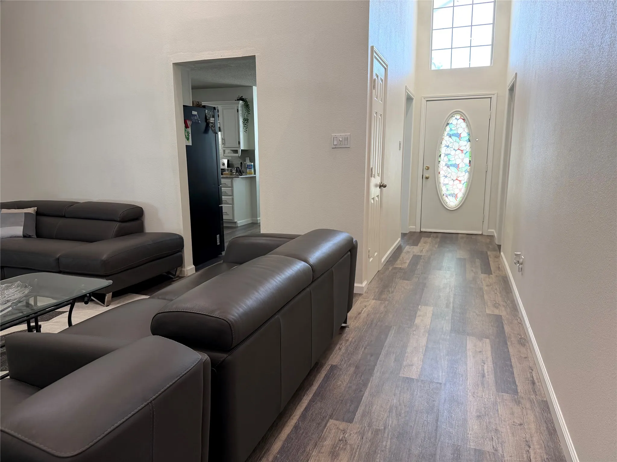 Single Family Residence For Sale in Tarrant County , 2530 Stresa Lane, Grand Prairie, Texas 75052, 3 Bedroom, 2 Bathroom, 2 Garage spaces, 1,882 Sqft, built in 1991, mls#21338965, Real Estate Agent in Grand Prairie, Homes For Sale in Tarrant county, Homes For Sale in Grand Prairie, Realtor in Grand Prairie Texas, Real Estate Brokerage Independent Realty Texas, Luminita Cordes Realtor