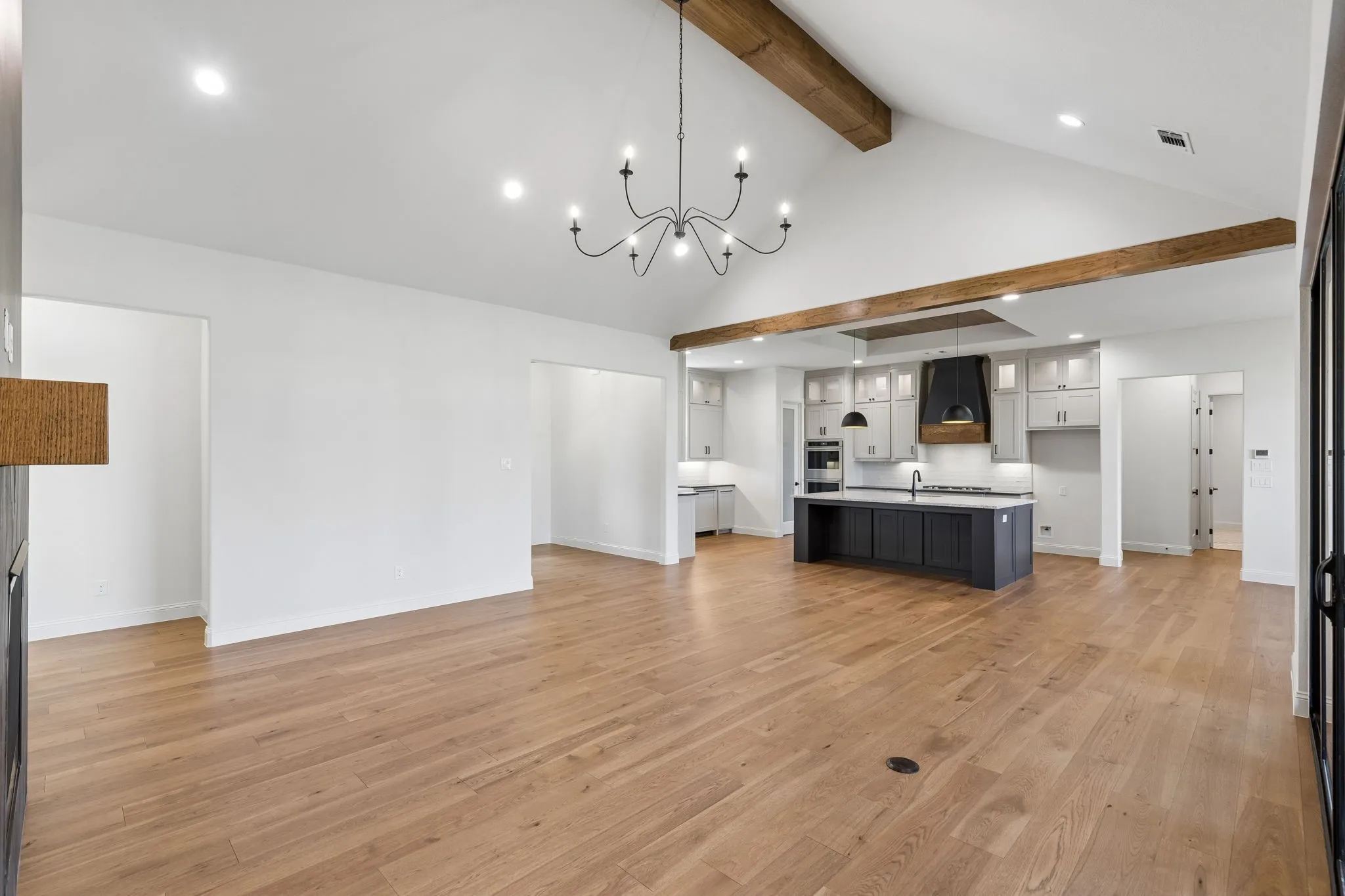 Single Family Residence For Sale in Parker County , 2043 Vaquero Drive, Weatherford, Texas 76086, 4 Bedroom, 3 Bathroom, 3 Garage spaces, 3,145 Sqft, built in 2026, mls#21335650, Real Estate Agent in Weatherford, Homes For Sale in Parker county, Homes For Sale in Weatherford, Realtor in Weatherford Texas, Real Estate Brokerage Independent Realty Texas, Luminita Cordes Realtor
