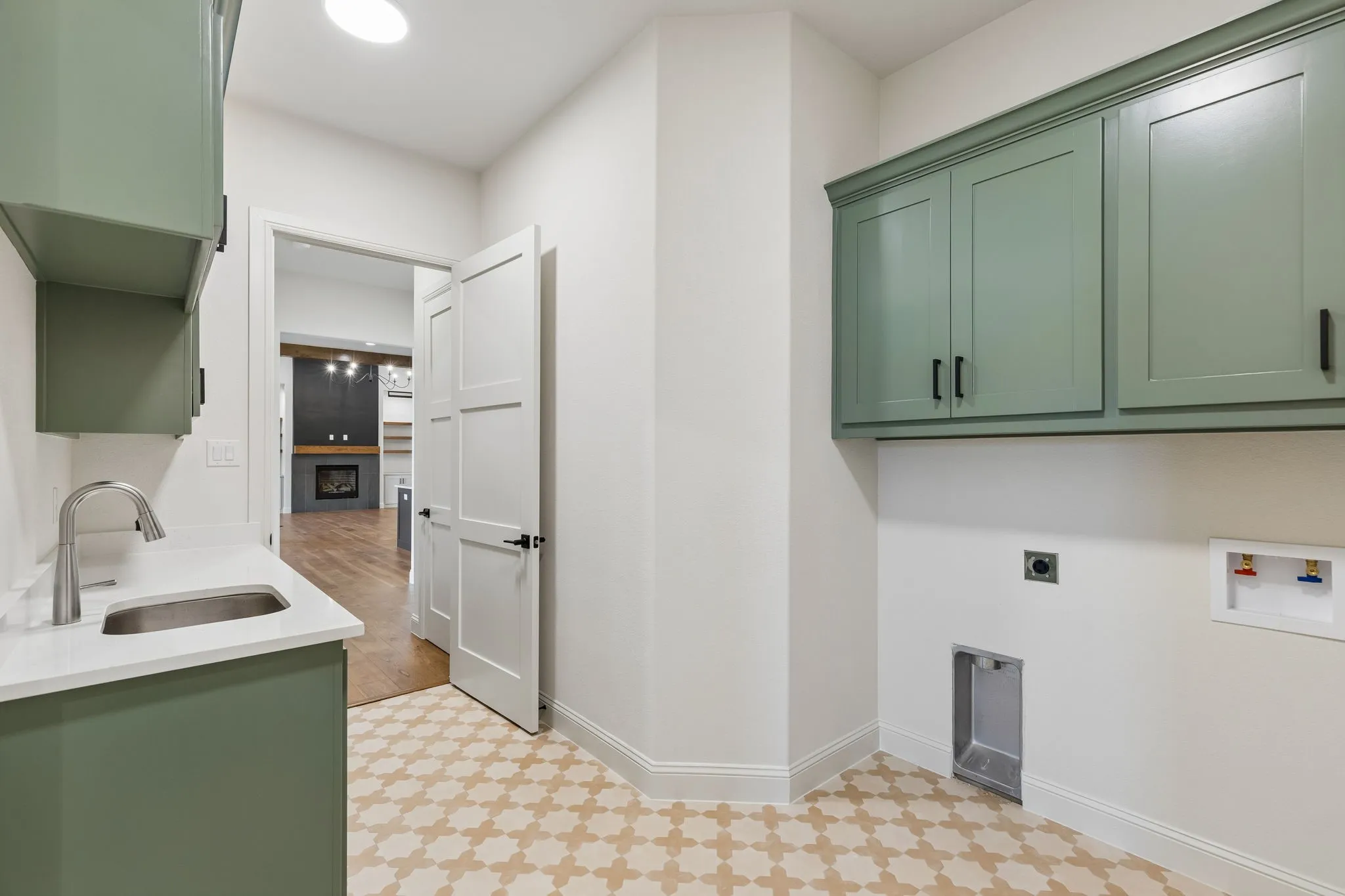 Single Family Residence For Sale in Parker County , 2043 Vaquero Drive, Weatherford, Texas 76086, 4 Bedroom, 3 Bathroom, 3 Garage spaces, 3,145 Sqft, built in 2026, mls#21335650, Real Estate Agent in Weatherford, Homes For Sale in Parker county, Homes For Sale in Weatherford, Realtor in Weatherford Texas, Real Estate Brokerage Independent Realty Texas, Luminita Cordes Realtor