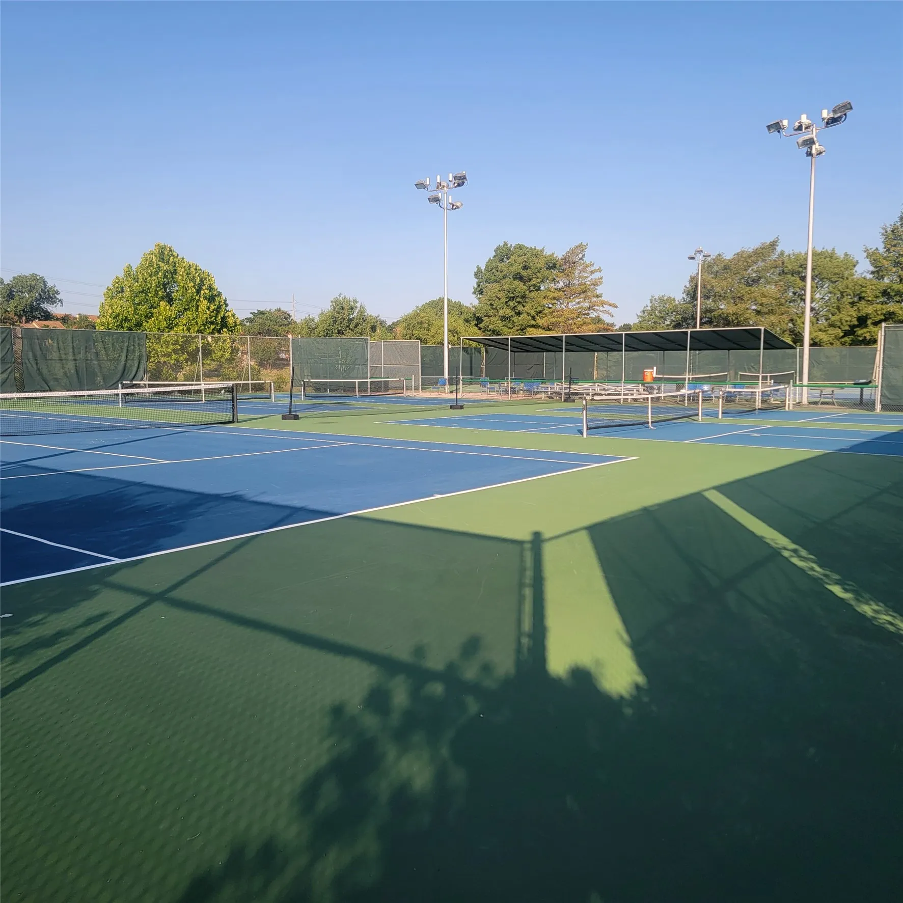 Tennis & Pickleball Courts
