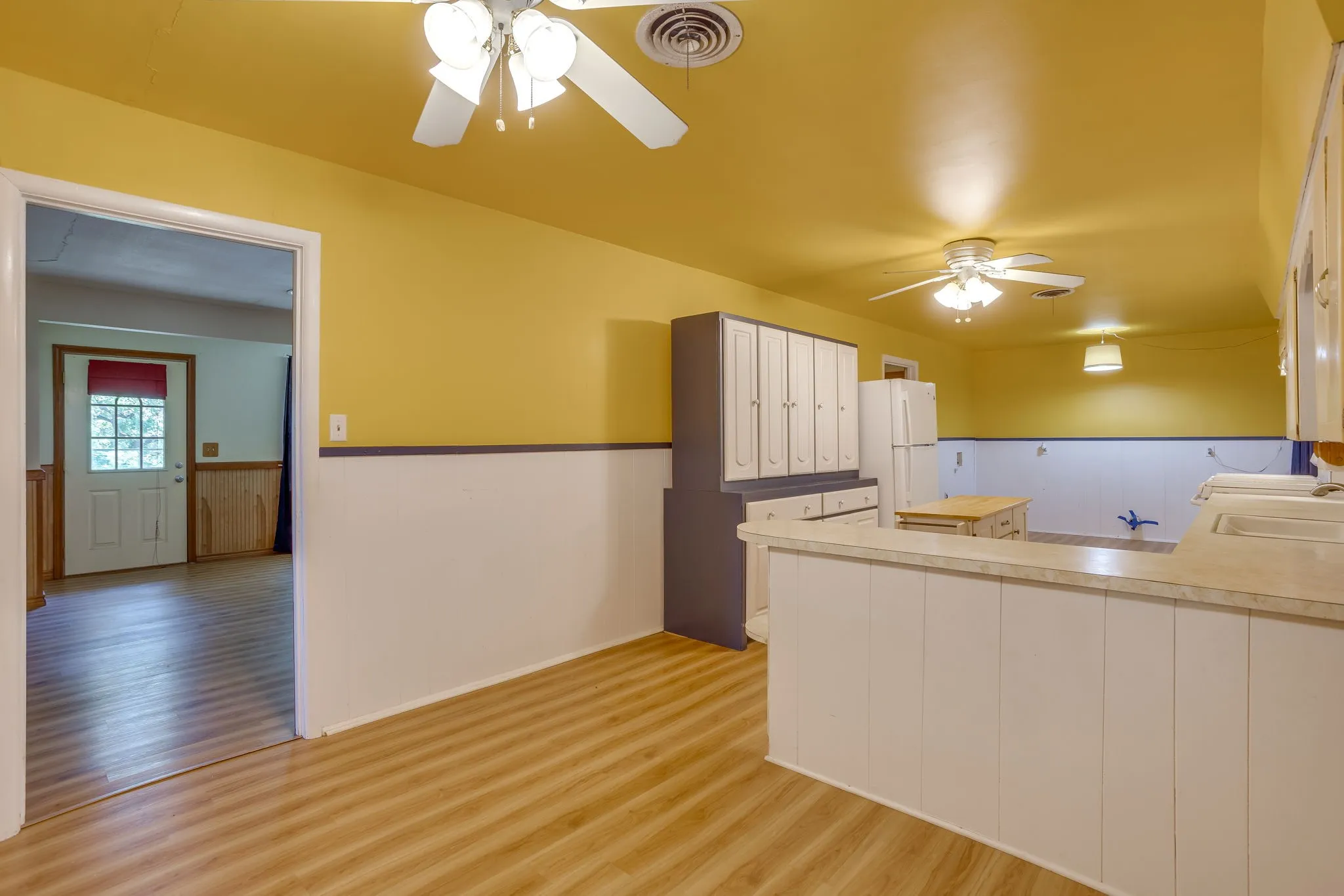 Kitchen/ Storage cabinets