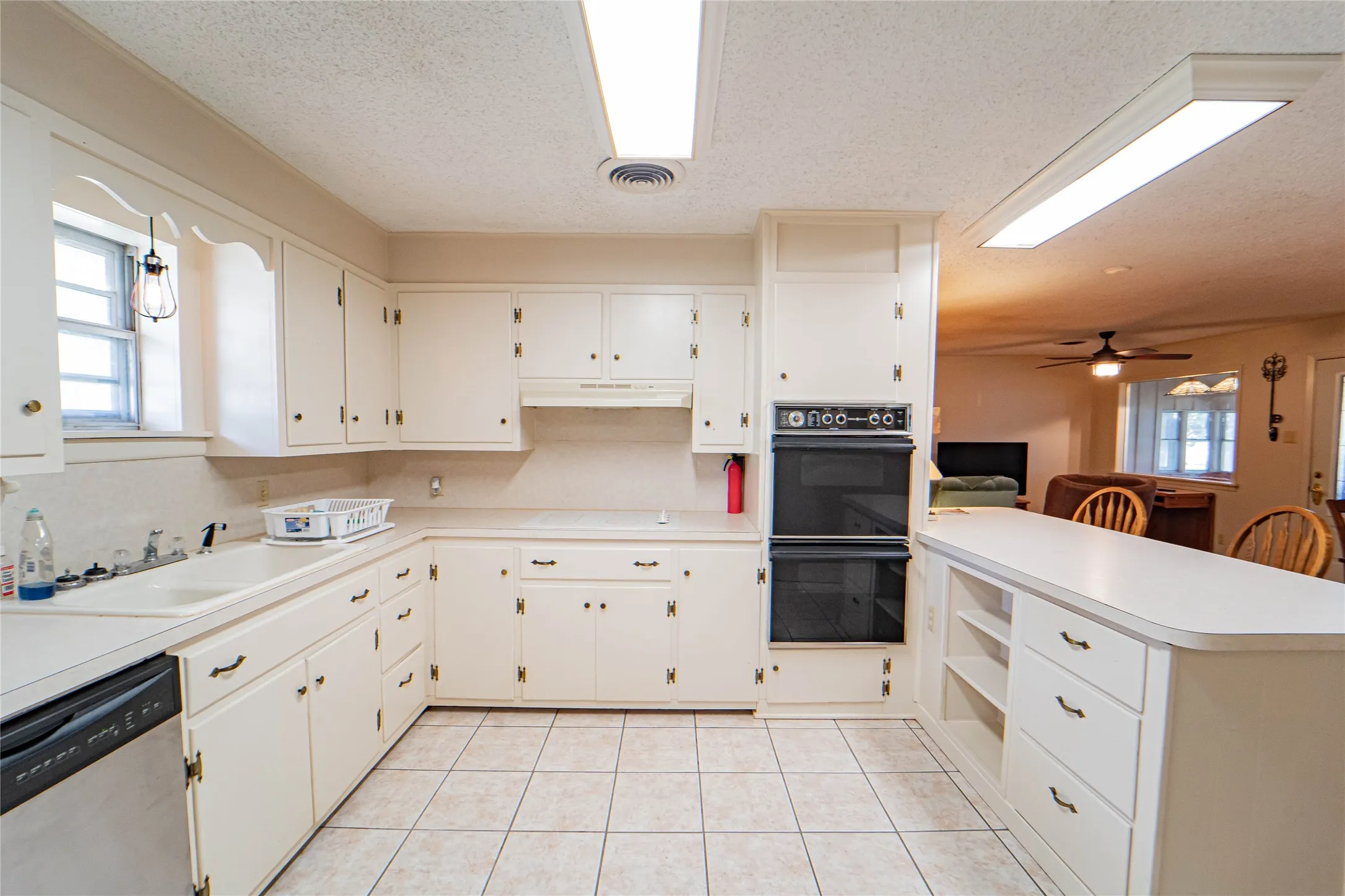 Single Family Residence For Sale in Stephens County , 3113 2641, Breckenridge, Texas 76424, 4 Bedroom, 2 Bathroom, Garage spaces, 1,508 Sqft, built in 1963, mls#21338400, Real Estate Agent in Breckenridge, Homes For Sale in Stephens county, Homes For Sale in Breckenridge, Realtor in Breckenridge Texas, Real Estate Brokerage Independent Realty Texas, Luminita Cordes Realtor