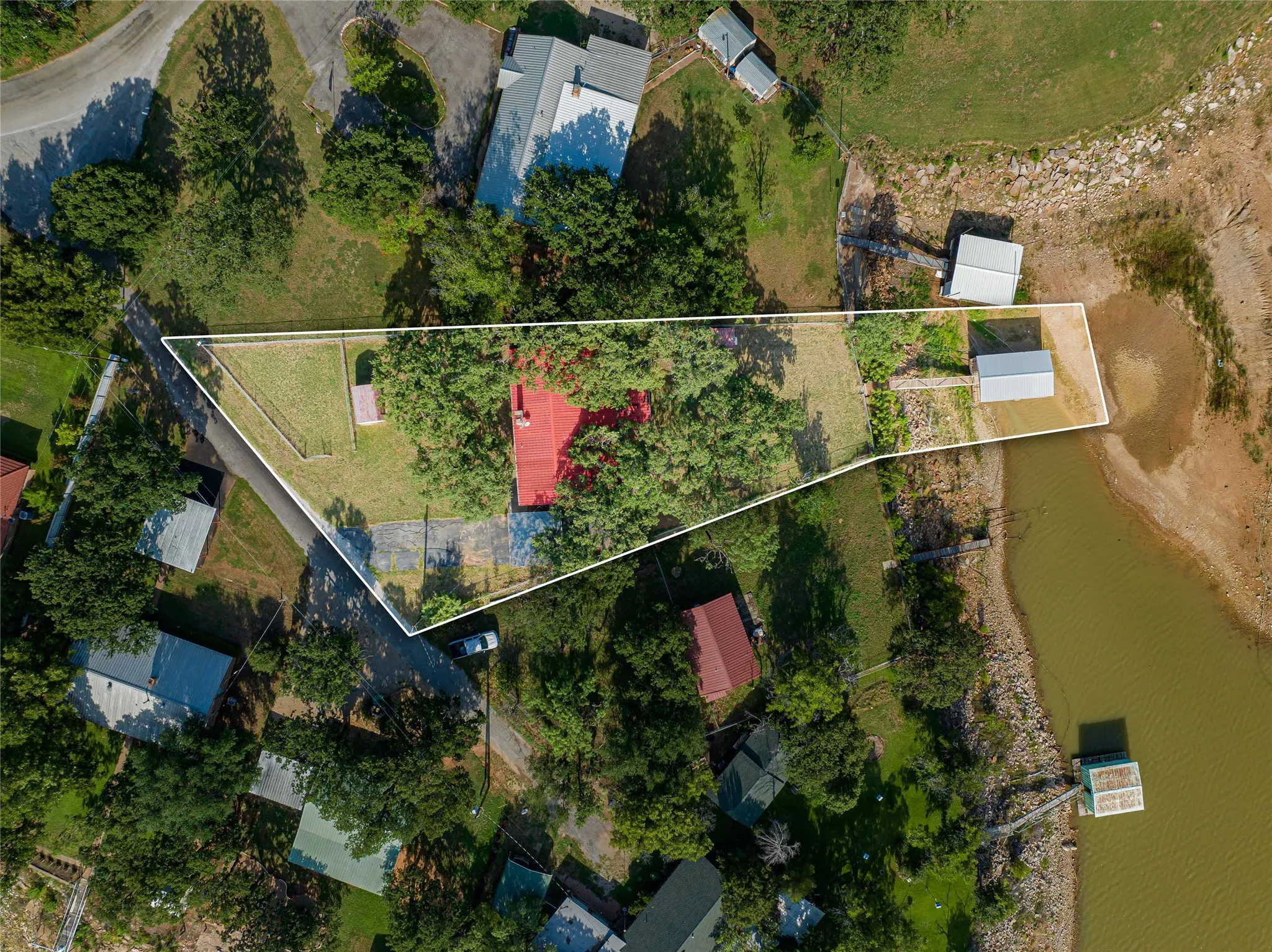 Single Family Residence For Sale in Stephens County , 3113 2641, Breckenridge, Texas 76424, 4 Bedroom, 2 Bathroom, Garage spaces, 1,508 Sqft, built in 1963, mls#21338400, Real Estate Agent in Breckenridge, Homes For Sale in Stephens county, Homes For Sale in Breckenridge, Realtor in Breckenridge Texas, Real Estate Brokerage Independent Realty Texas, Luminita Cordes Realtor