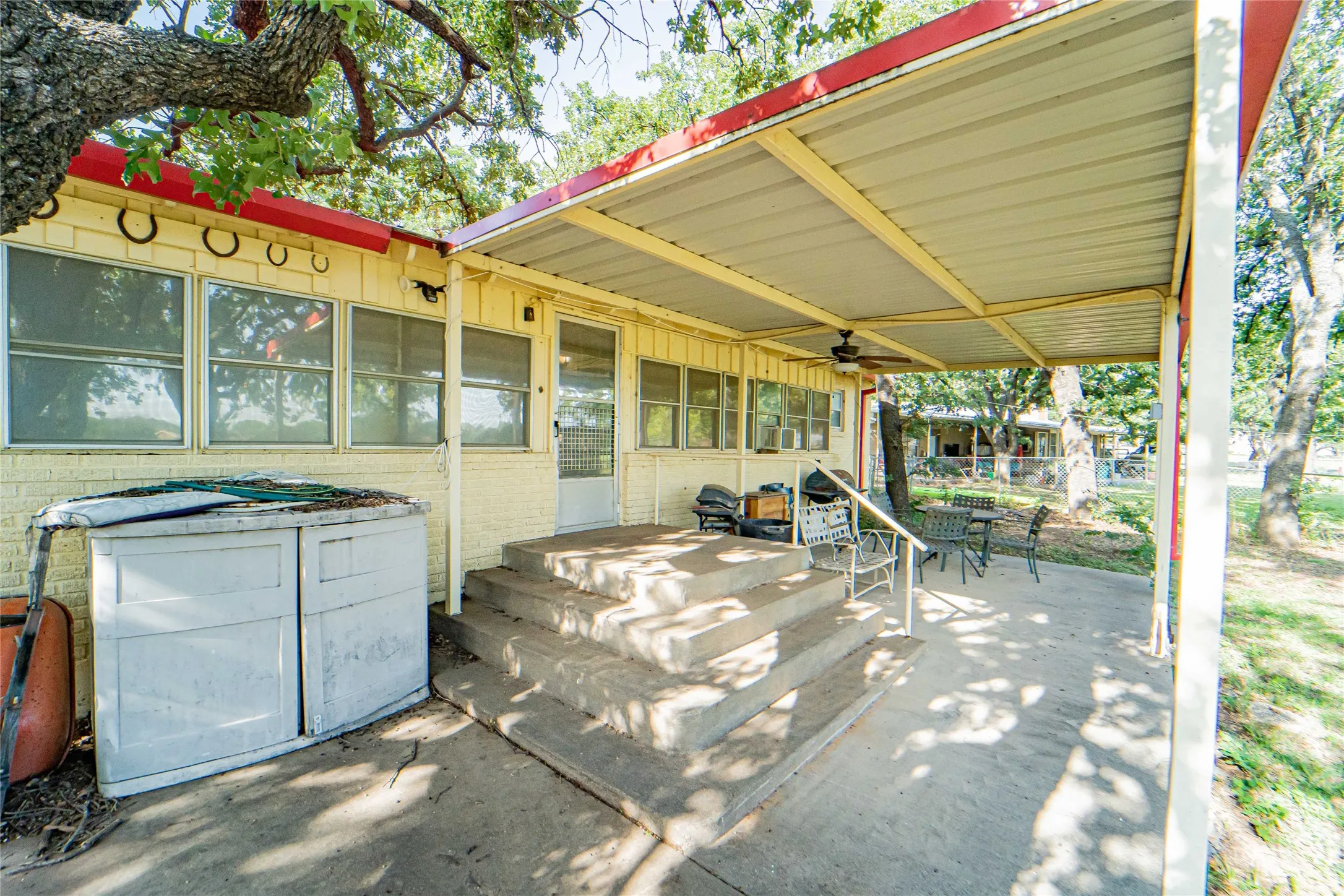 Single Family Residence For Sale in Stephens County , 3113 2641, Breckenridge, Texas 76424, 4 Bedroom, 2 Bathroom, Garage spaces, 1,508 Sqft, built in 1963, mls#21338400, Real Estate Agent in Breckenridge, Homes For Sale in Stephens county, Homes For Sale in Breckenridge, Realtor in Breckenridge Texas, Real Estate Brokerage Independent Realty Texas, Luminita Cordes Realtor