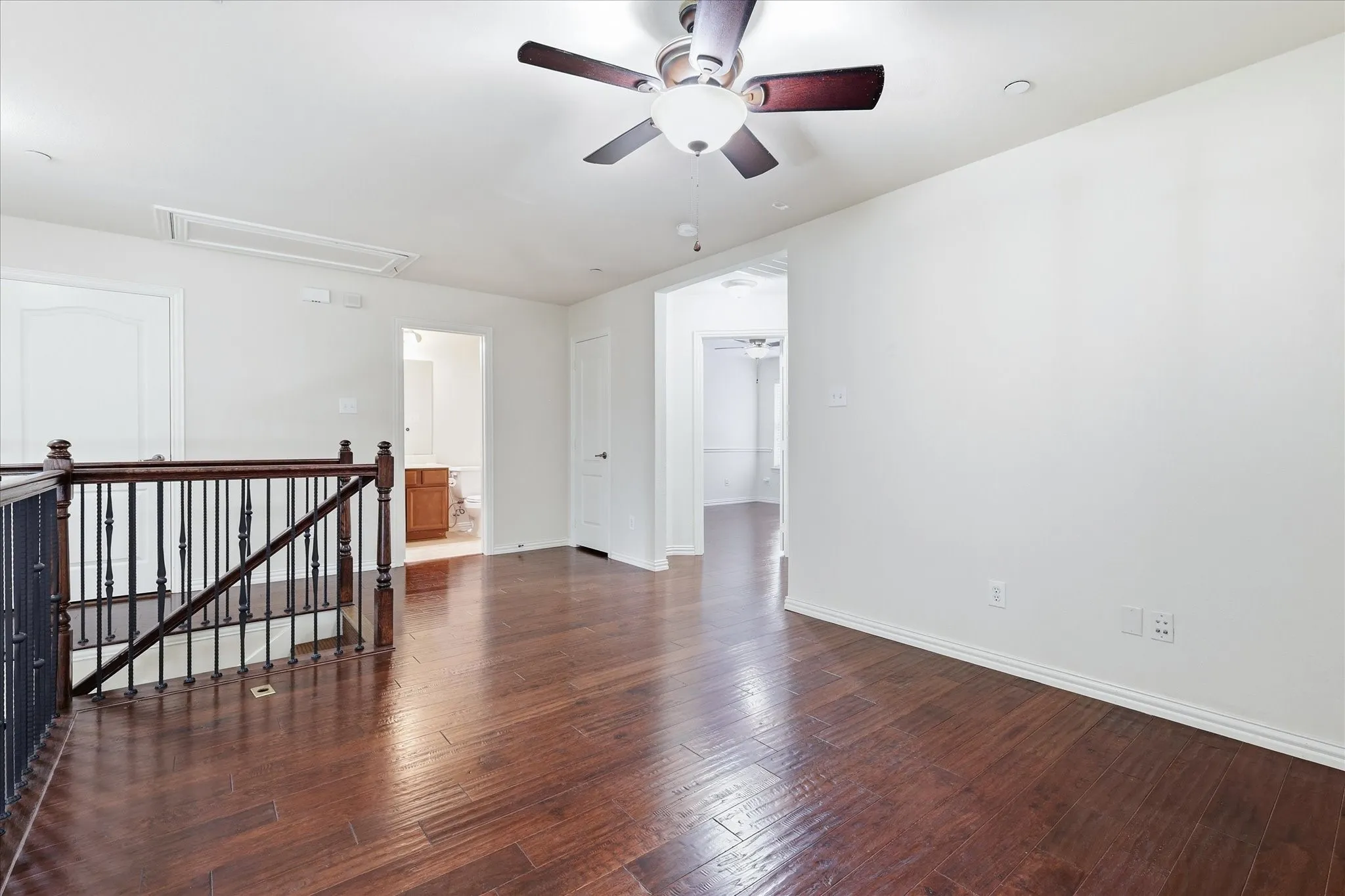 Townhouse For Rent in Denton County , 2649 Jacobson Drive, Lewisville, Texas 75067, 3 Bedroom, 3 Bathroom, 2 Garage spaces, 1,937 Sqft, built in 2009, Price $2,650, mls#21338987, Real Estate Agent in Lewisville, Homes For Rent in Denton county, Homes For Rent in Lewisville, Realtor in Lewisville Texas, Real Estate Brokerage Independent Realty Texas, Luminita Cordes Realtor