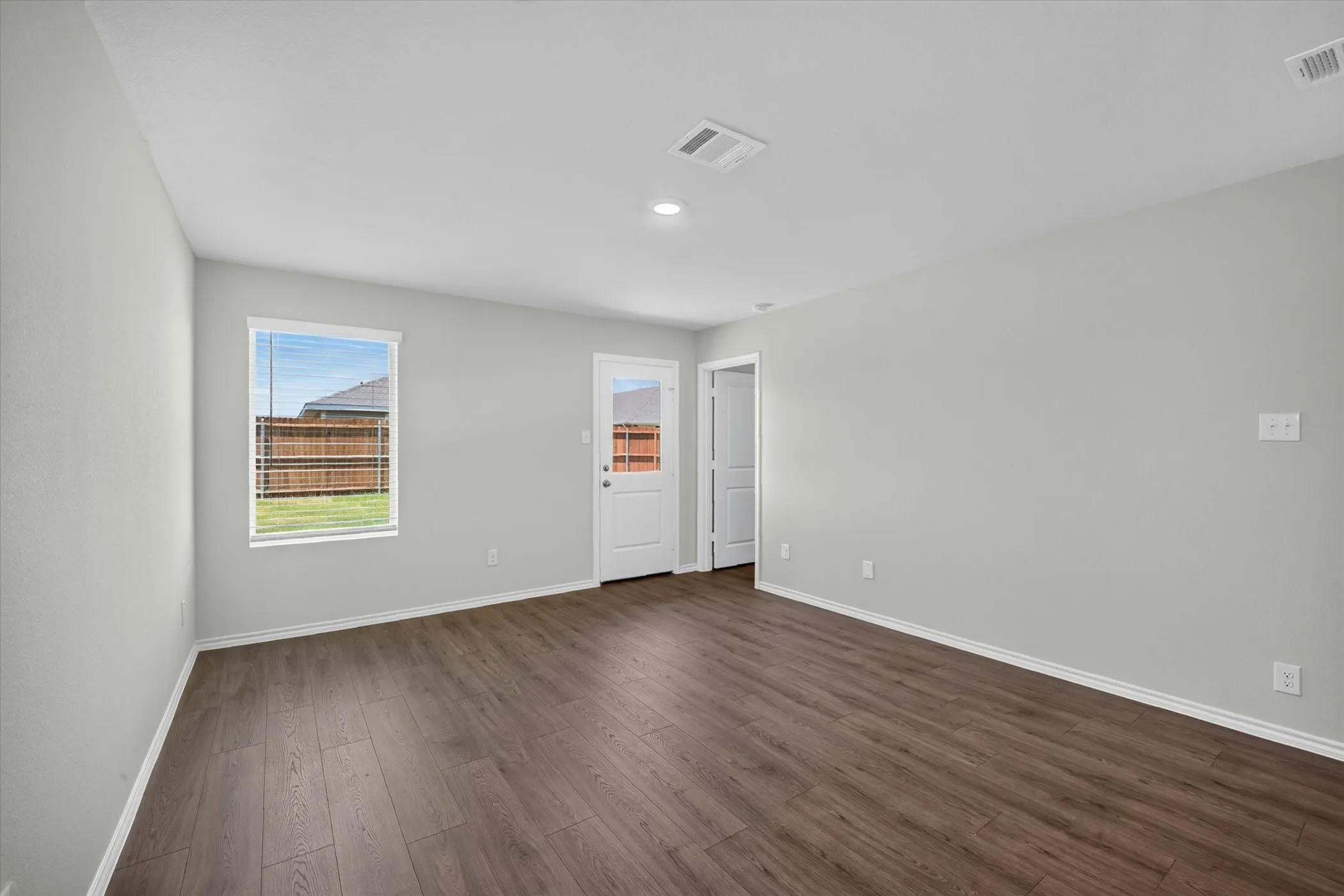 Single Family Residence For Rent in Hunt County , 1117 Southfield Drive, Josephine, Texas 75135, 3 Bedroom, 2 Bathroom, 2 Garage spaces, 1,153 Sqft, built in 2026, mls#21338995, Real Estate Agent in Josephine, Homes For Rent in Hunt county, Homes For Rent in Josephine, Realtor in Josephine Texas, Real Estate Brokerage Independent Realty Texas, Luminita Cordes Realtor