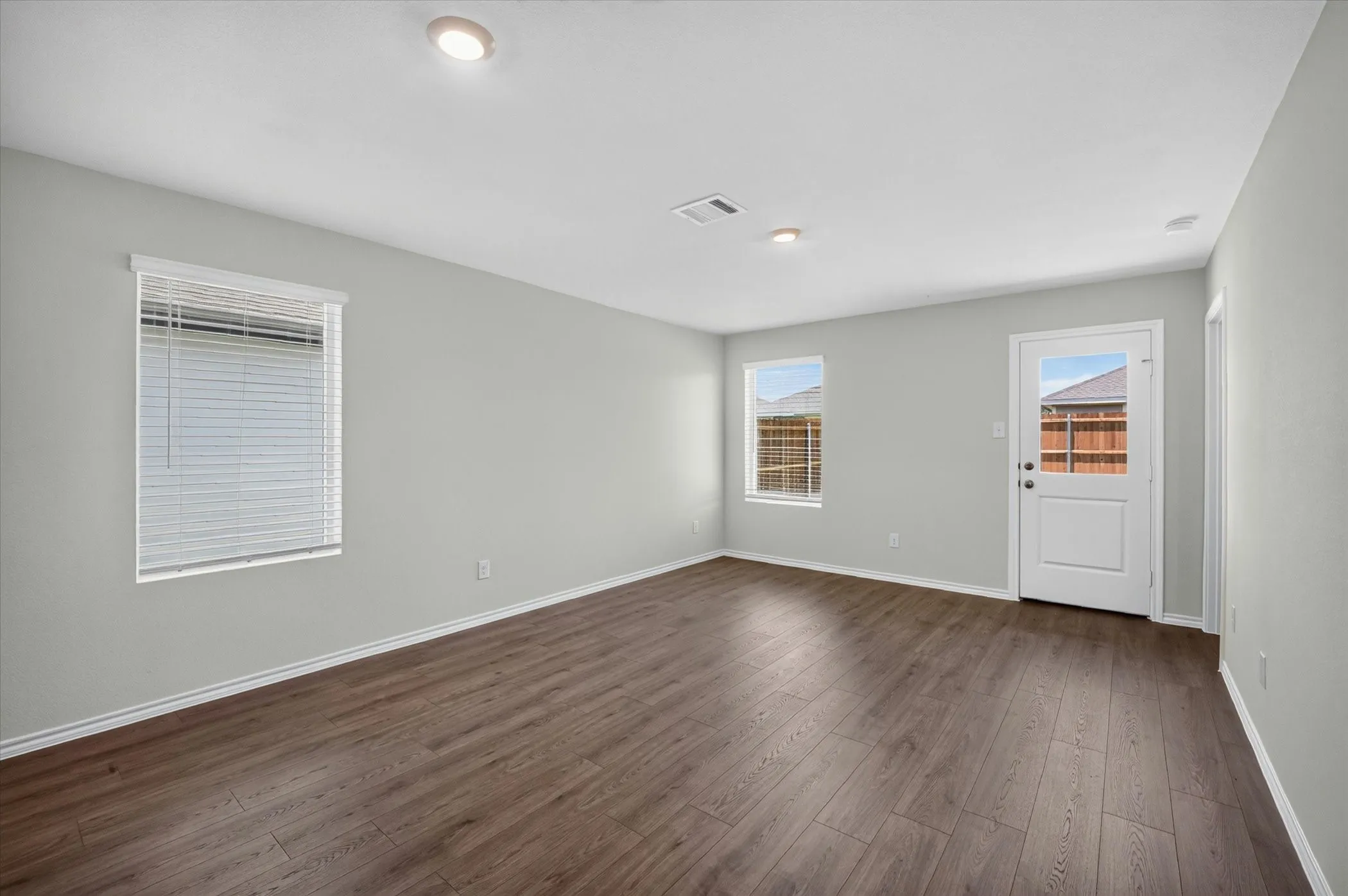 Single Family Residence For Rent in Hunt County , 1117 Southfield Drive, Josephine, Texas 75135, 3 Bedroom, 2 Bathroom, 2 Garage spaces, 1,153 Sqft, built in 2026, mls#21338995, Real Estate Agent in Josephine, Homes For Rent in Hunt county, Homes For Rent in Josephine, Realtor in Josephine Texas, Real Estate Brokerage Independent Realty Texas, Luminita Cordes Realtor