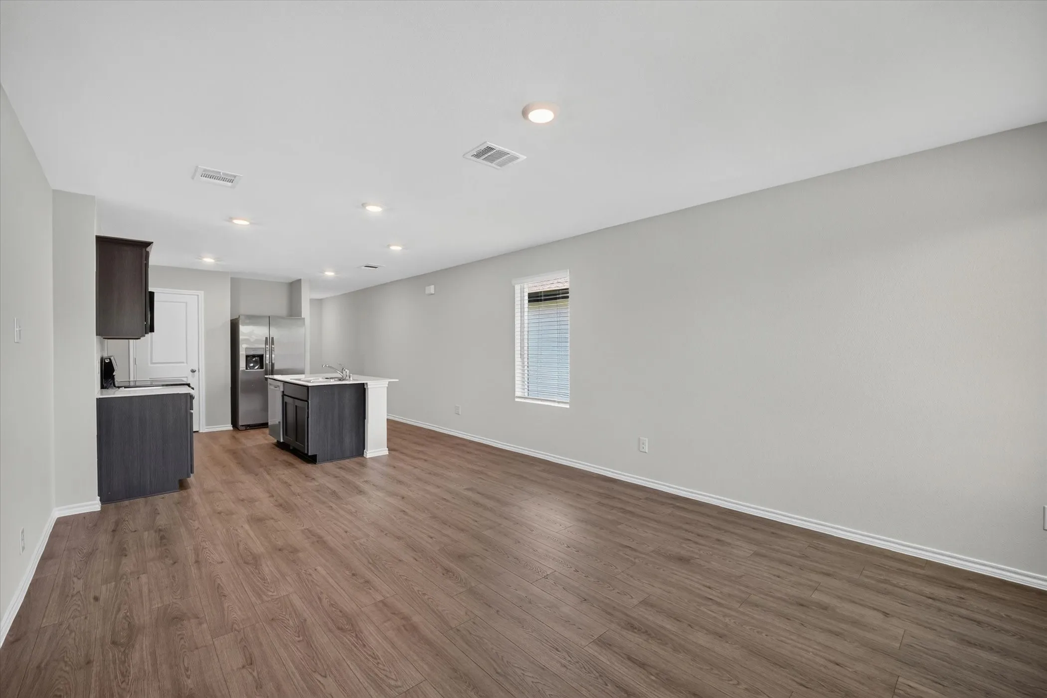 Single Family Residence For Rent in Hunt County , 1117 Southfield Drive, Josephine, Texas 75135, 3 Bedroom, 2 Bathroom, 2 Garage spaces, 1,153 Sqft, built in 2026, mls#21338995, Real Estate Agent in Josephine, Homes For Rent in Hunt county, Homes For Rent in Josephine, Realtor in Josephine Texas, Real Estate Brokerage Independent Realty Texas, Luminita Cordes Realtor