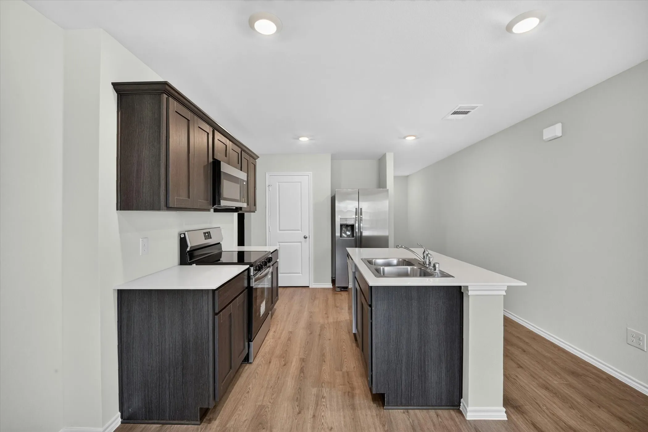 Single Family Residence For Rent in Hunt County , 1117 Southfield Drive, Josephine, Texas 75135, 3 Bedroom, 2 Bathroom, 2 Garage spaces, 1,153 Sqft, built in 2026, mls#21338995, Real Estate Agent in Josephine, Homes For Rent in Hunt county, Homes For Rent in Josephine, Realtor in Josephine Texas, Real Estate Brokerage Independent Realty Texas, Luminita Cordes Realtor