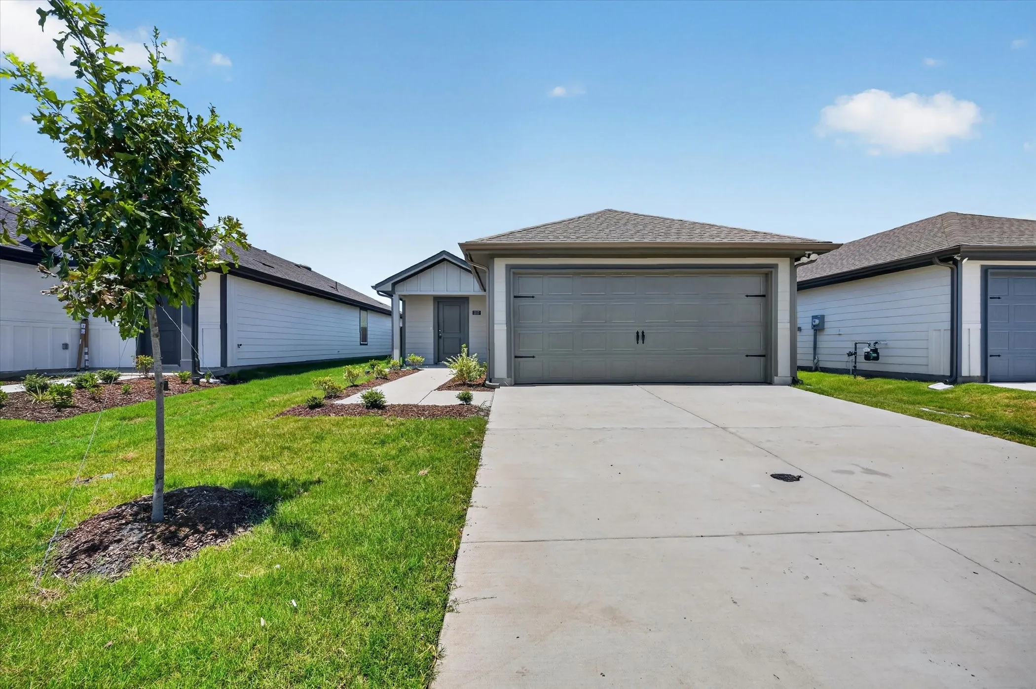 Single Family Residence For Rent in Hunt County , 1117 Southfield Drive, Josephine, Texas 75135, 3 Bedroom, 2 Bathroom, 2 Garage spaces, 1,153 Sqft, built in 2026, mls#21338995, Real Estate Agent in Josephine, Homes For Rent in Hunt county, Homes For Rent in Josephine, Realtor in Josephine Texas, Real Estate Brokerage Independent Realty Texas, Luminita Cordes Realtor