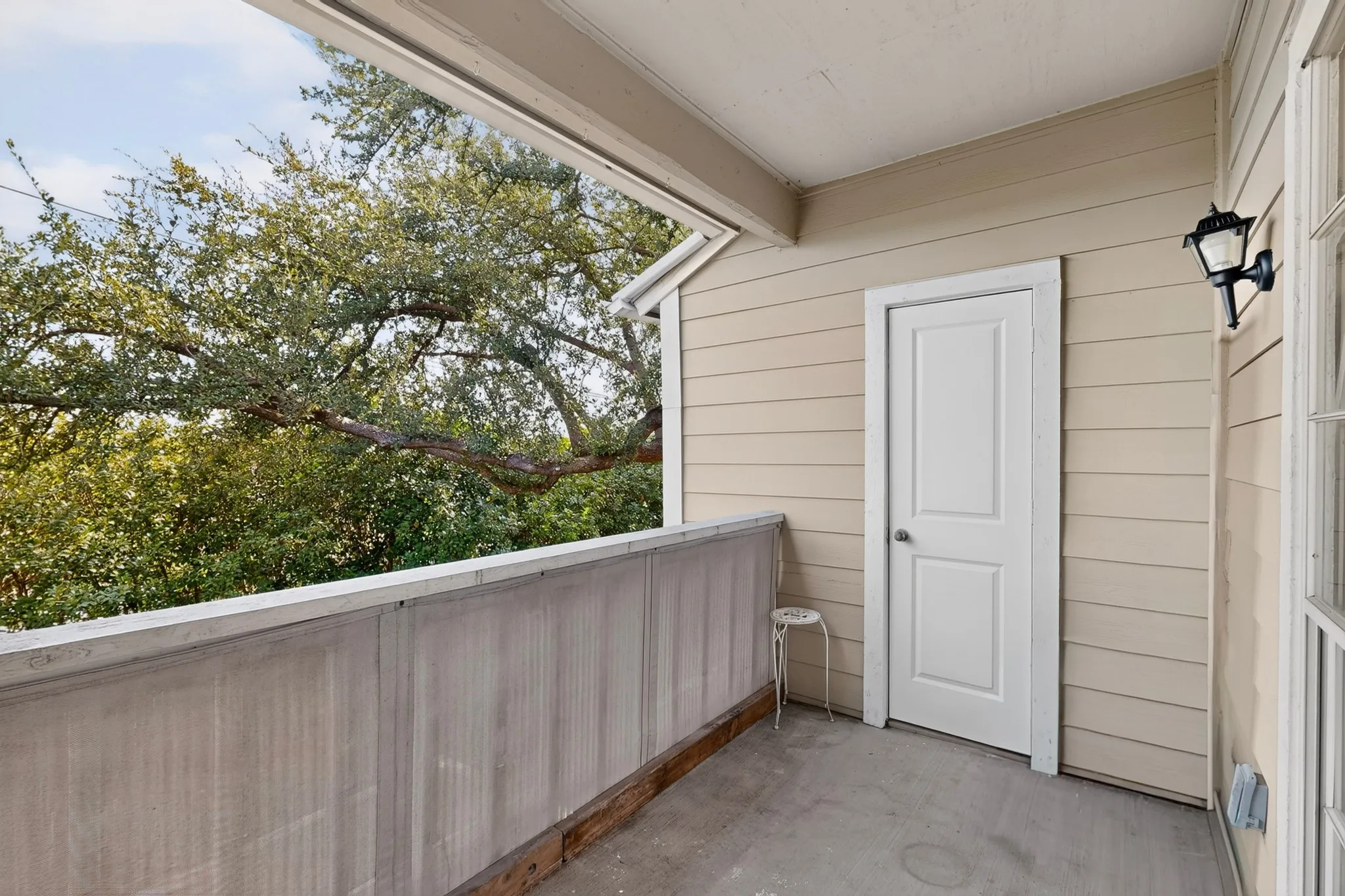 Condominium For Sale in Dallas County , 8600 Coppertowne Lane 1407, Dallas, Texas 75243, 1 Bedroom, 1 Bathroom, Garage spaces, 713 Sqft, built in 1983, mls#21338938, Real Estate Agent in Dallas, Homes For Sale in Dallas county, Homes For Sale in Dallas, Realtor in Dallas Texas, Real Estate Brokerage Independent Realty Texas, Luminita Cordes Realtor