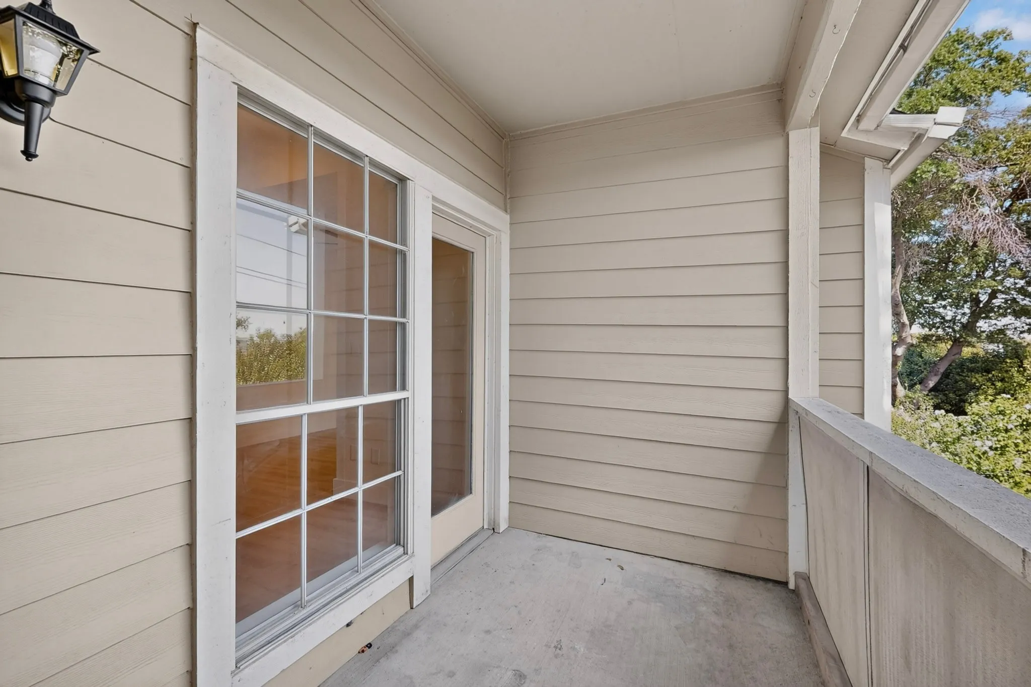 Condominium For Sale in Dallas County , 8600 Coppertowne Lane 1407, Dallas, Texas 75243, 1 Bedroom, 1 Bathroom, Garage spaces, 713 Sqft, built in 1983, mls#21338938, Real Estate Agent in Dallas, Homes For Sale in Dallas county, Homes For Sale in Dallas, Realtor in Dallas Texas, Real Estate Brokerage Independent Realty Texas, Luminita Cordes Realtor