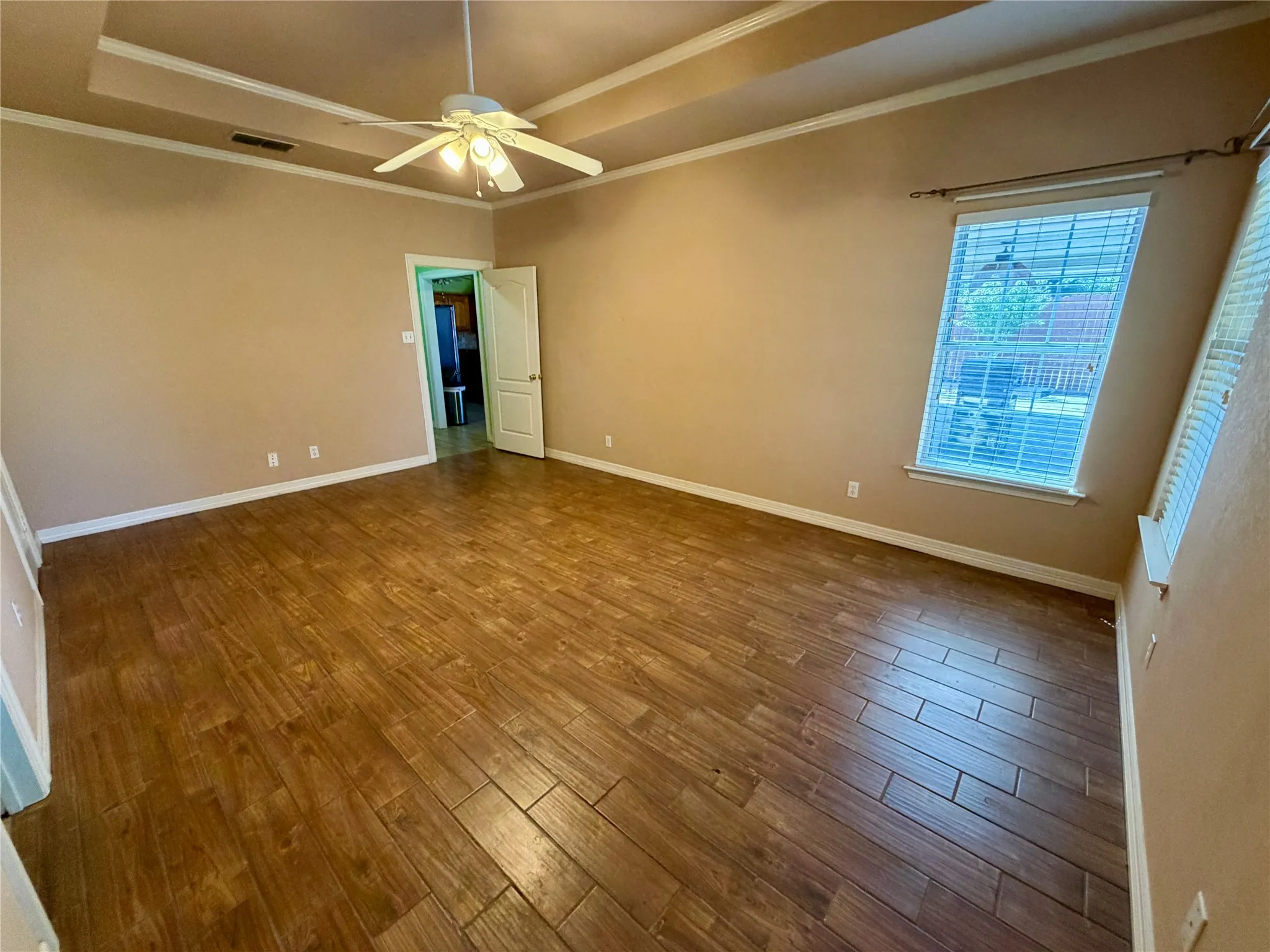 Single Family Residence For Sale in Ellis County , 7830 Mavis Avenue, Waxahachie, Texas 75167, 3 Bedroom, 4 Bathroom, 2 Garage spaces, 2,378 Sqft, built in 2000, mls#21337427, Real Estate Agent in Waxahachie, Homes For Sale in Ellis county, Homes For Sale in Waxahachie, Realtor in Waxahachie Texas, Real Estate Brokerage Independent Realty Texas, Luminita Cordes Realtor