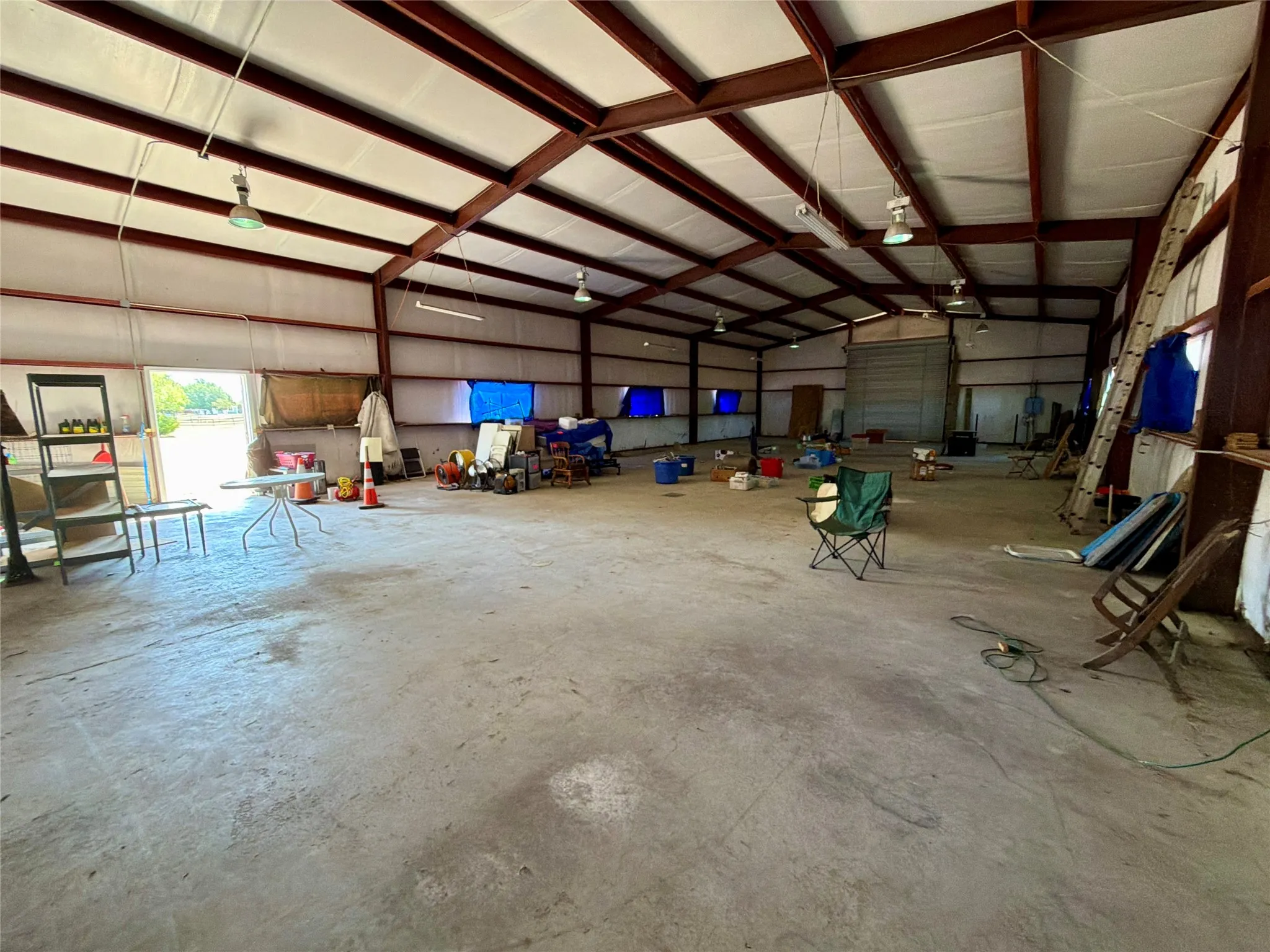 Insulated workshop, 40x80