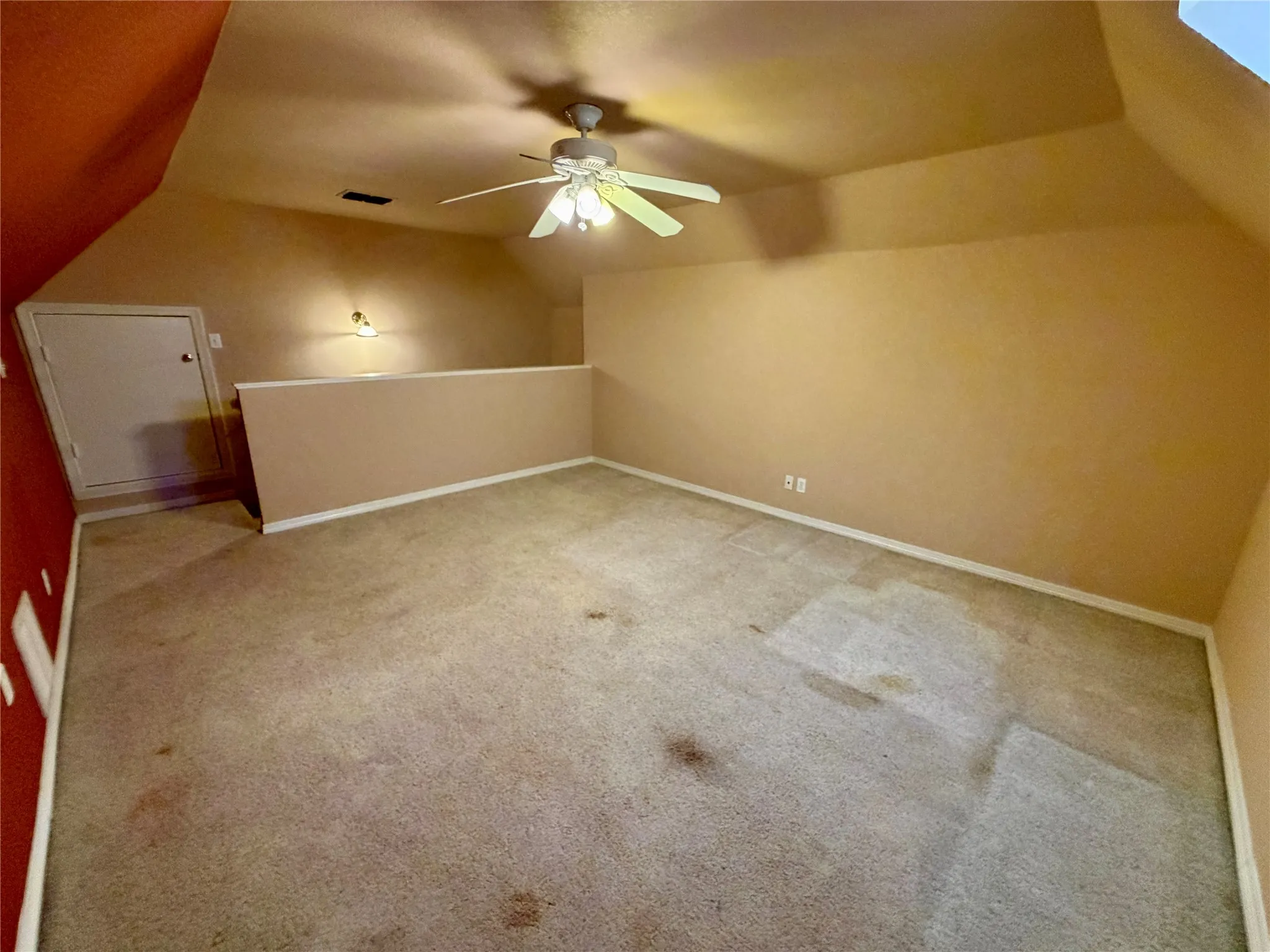 Upstairs flex space