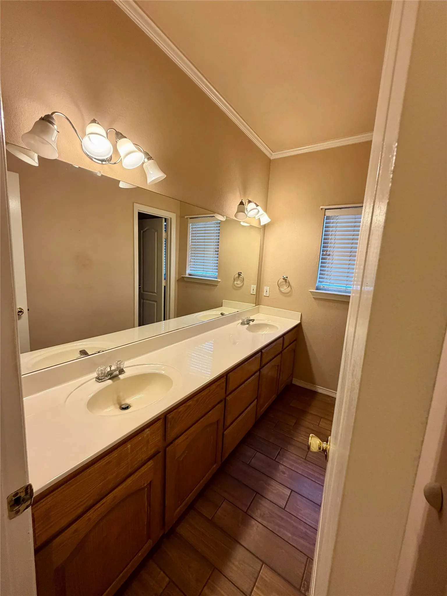 hall bathroon