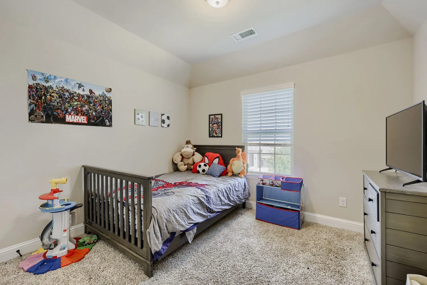 Single Family Residence For Sale in Tarrant County , 3403 Willow Brook Drive, Mansfield, Texas 76063, 5 Bedroom, 4 Bathroom, 2 Garage spaces, 3,603 Sqft, built in 2017, mls#21336219, Real Estate Agent in Mansfield, Homes For Sale in Tarrant county, Homes For Sale in Mansfield, Realtor in Mansfield Texas, Real Estate Brokerage Independent Realty Texas, Luminita Cordes Realtor