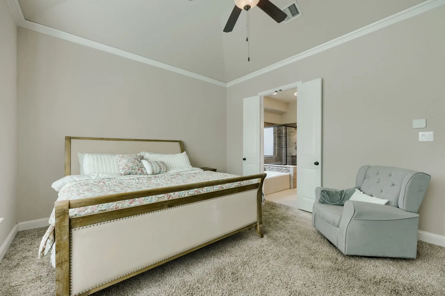 Single Family Residence For Sale in Tarrant County , 3403 Willow Brook Drive, Mansfield, Texas 76063, 5 Bedroom, 4 Bathroom, 2 Garage spaces, 3,603 Sqft, built in 2017, mls#21336219, Real Estate Agent in Mansfield, Homes For Sale in Tarrant county, Homes For Sale in Mansfield, Realtor in Mansfield Texas, Real Estate Brokerage Independent Realty Texas, Luminita Cordes Realtor