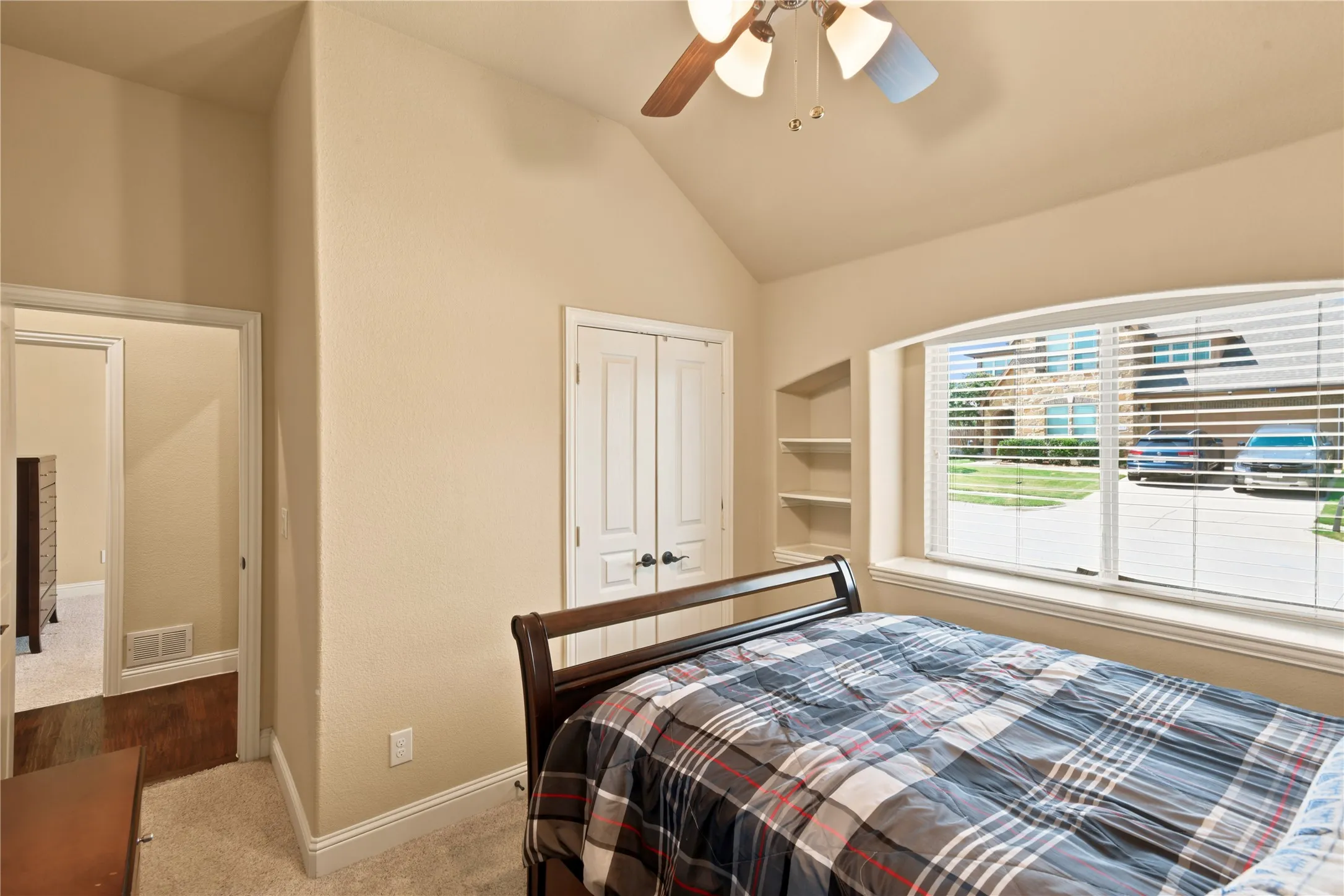 Single Family Residence For Sale in Collin County , 1501 Sherwood Drive, Anna, Texas 75409, 4 Bedroom, 2 Bathroom, 2 Garage spaces, 2,303 Sqft, built in 2018, mls#21338999, Real Estate Agent in Anna, Homes For Sale in Collin county, Homes For Sale in Anna, Realtor in Anna Texas, Real Estate Brokerage Independent Realty Texas, Luminita Cordes Realtor