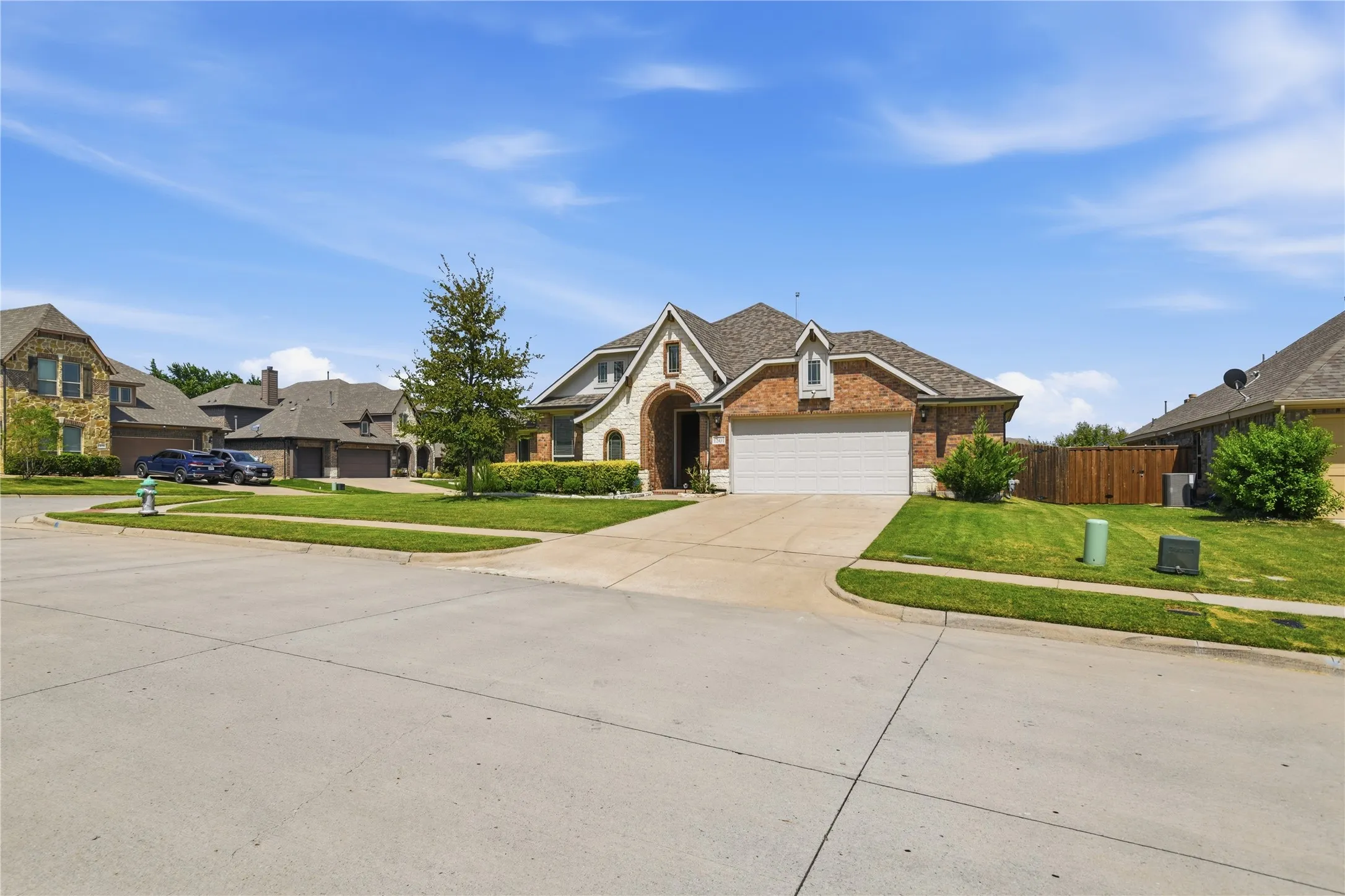 Single Family Residence For Sale in Collin County , 1501 Sherwood Drive, Anna, Texas 75409, 4 Bedroom, 2 Bathroom, 2 Garage spaces, 2,303 Sqft, built in 2018, mls#21338999, Real Estate Agent in Anna, Homes For Sale in Collin county, Homes For Sale in Anna, Realtor in Anna Texas, Real Estate Brokerage Independent Realty Texas, Luminita Cordes Realtor