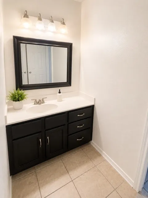 Single Family Residence For Sale in Hunt County , 1817 County Road 3327, Greenville, Texas 75402, 5 Bedroom, 3 Bathroom, 2 Garage spaces, 2,696 Sqft, built in 1987, Price $499,900, mls#21338897, Real Estate Agent in Greenville, Homes For Sale in Hunt county, Homes For Sale in Greenville, Realtor in Greenville Texas, Real Estate Brokerage Independent Realty Texas, Luminita Cordes Realtor