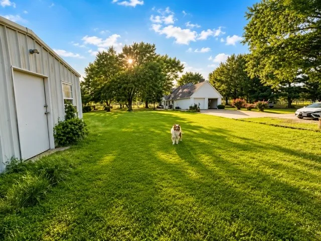 Single Family Residence For Sale in Hunt County , 1817 County Road 3327, Greenville, Texas 75402, 5 Bedroom, 3 Bathroom, 2 Garage spaces, 2,696 Sqft, built in 1987, Price $499,900, mls#21338897, Real Estate Agent in Greenville, Homes For Sale in Hunt county, Homes For Sale in Greenville, Realtor in Greenville Texas, Real Estate Brokerage Independent Realty Texas, Luminita Cordes Realtor