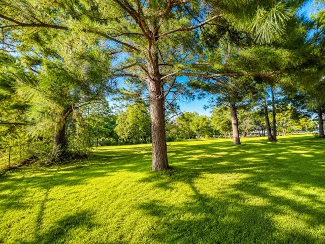Single Family Residence For Sale in Hunt County , 1817 County Road 3327, Greenville, Texas 75402, 5 Bedroom, 3 Bathroom, 2 Garage spaces, 2,696 Sqft, built in 1987, Price $499,900, mls#21338897, Real Estate Agent in Greenville, Homes For Sale in Hunt county, Homes For Sale in Greenville, Realtor in Greenville Texas, Real Estate Brokerage Independent Realty Texas, Luminita Cordes Realtor
