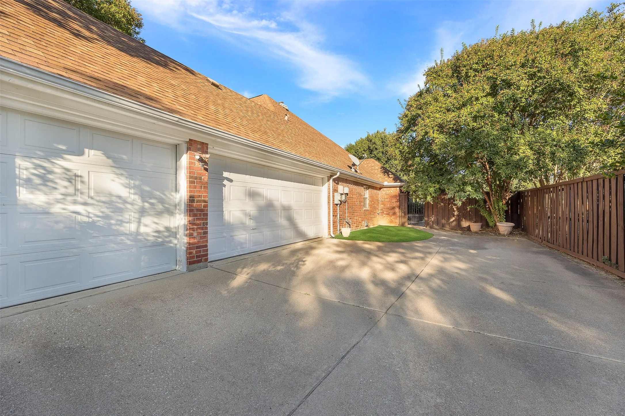 Single Family Residence For Rent in Tarrant County , 109 Killdeer Court, Southlake, Texas 76092, 4 Bedroom, 4 Bathroom, 3 Garage spaces, 2,876 Sqft, built in 1995, mls#21339047, Real Estate Agent in Southlake, Homes For Rent in Tarrant county, Homes For Rent in Southlake, Realtor in Southlake Texas, Real Estate Brokerage Independent Realty Texas, Luminita Cordes Realtor