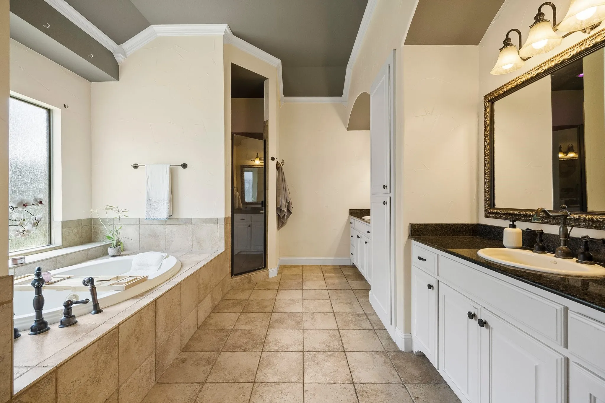 Single Family Residence For Sale in Rockwall County , 4796 Secret Cove, Rockwall, Texas 75032, 4 Bedroom, 3 Bathroom, 3 Garage spaces, 3,378 Sqft, built in 2005, mls#21324625, Real Estate Agent in Rockwall, Homes For Sale in Rockwall county, Homes For Sale in Rockwall, Realtor in Rockwall Texas, Real Estate Brokerage Independent Realty Texas, Luminita Cordes Realtor