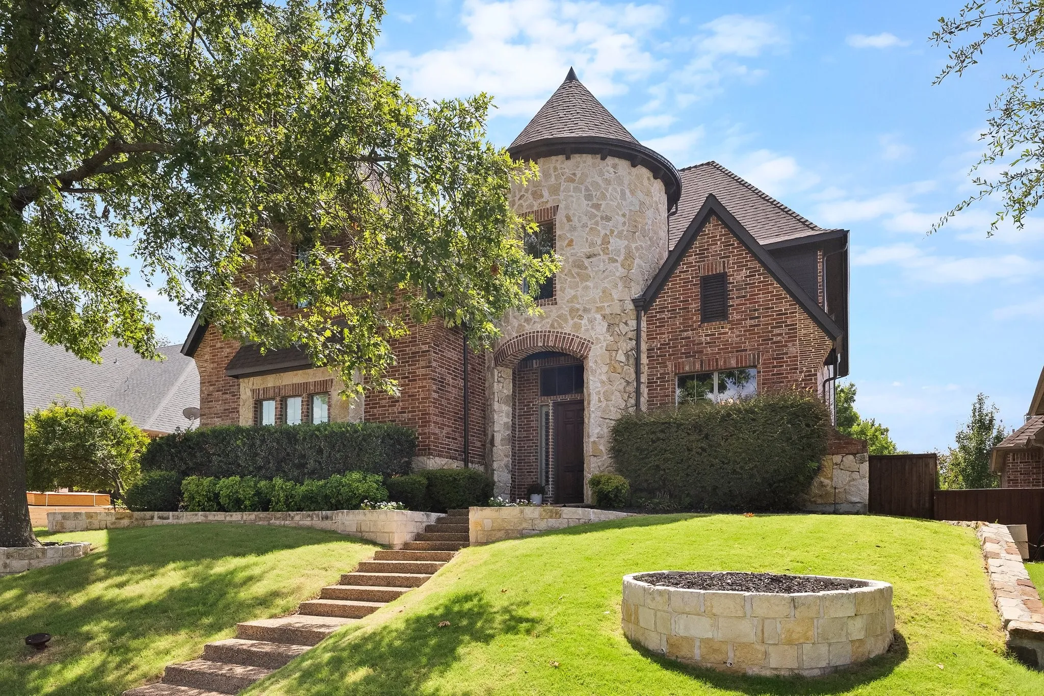 Single Family Residence For Sale in Rockwall County , 4796 Secret Cove, Rockwall, Texas 75032, 4 Bedroom, 3 Bathroom, 3 Garage spaces, 3,378 Sqft, built in 2005, mls#21324625, Real Estate Agent in Rockwall, Homes For Sale in Rockwall county, Homes For Sale in Rockwall, Realtor in Rockwall Texas, Real Estate Brokerage Independent Realty Texas, Luminita Cordes Realtor