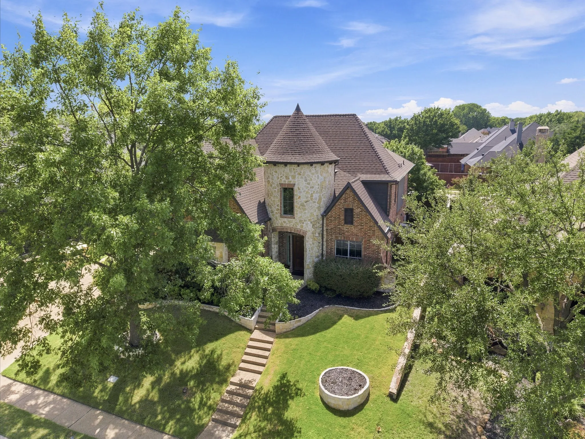 Single Family Residence For Sale in Rockwall County , 4796 Secret Cove, Rockwall, Texas 75032, 4 Bedroom, 3 Bathroom, 3 Garage spaces, 3,378 Sqft, built in 2005, mls#21324625, Real Estate Agent in Rockwall, Homes For Sale in Rockwall county, Homes For Sale in Rockwall, Realtor in Rockwall Texas, Real Estate Brokerage Independent Realty Texas, Luminita Cordes Realtor